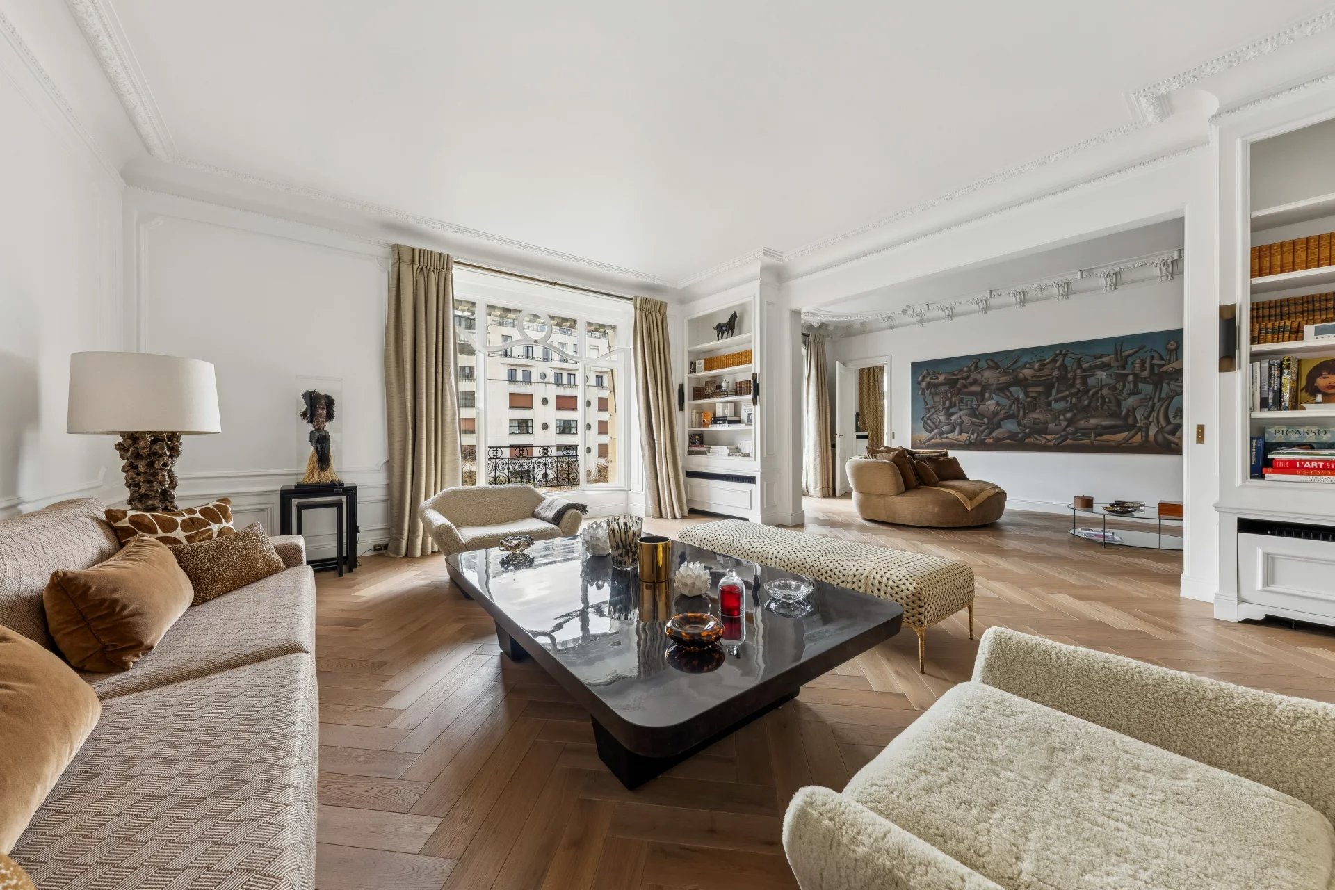 Sale Apartment Paris 16th