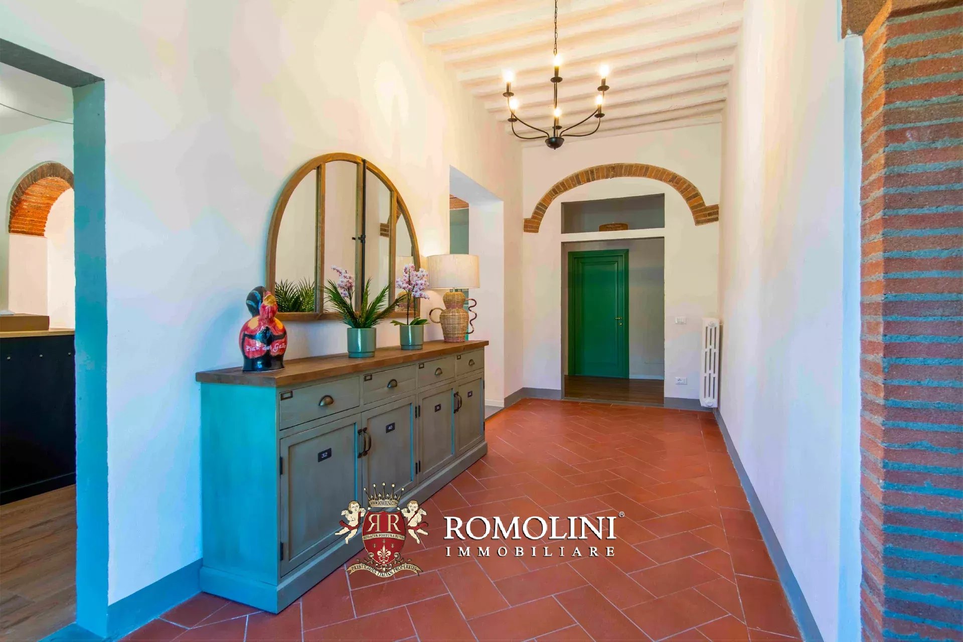 7 Bedroom Vineyard's Image 21