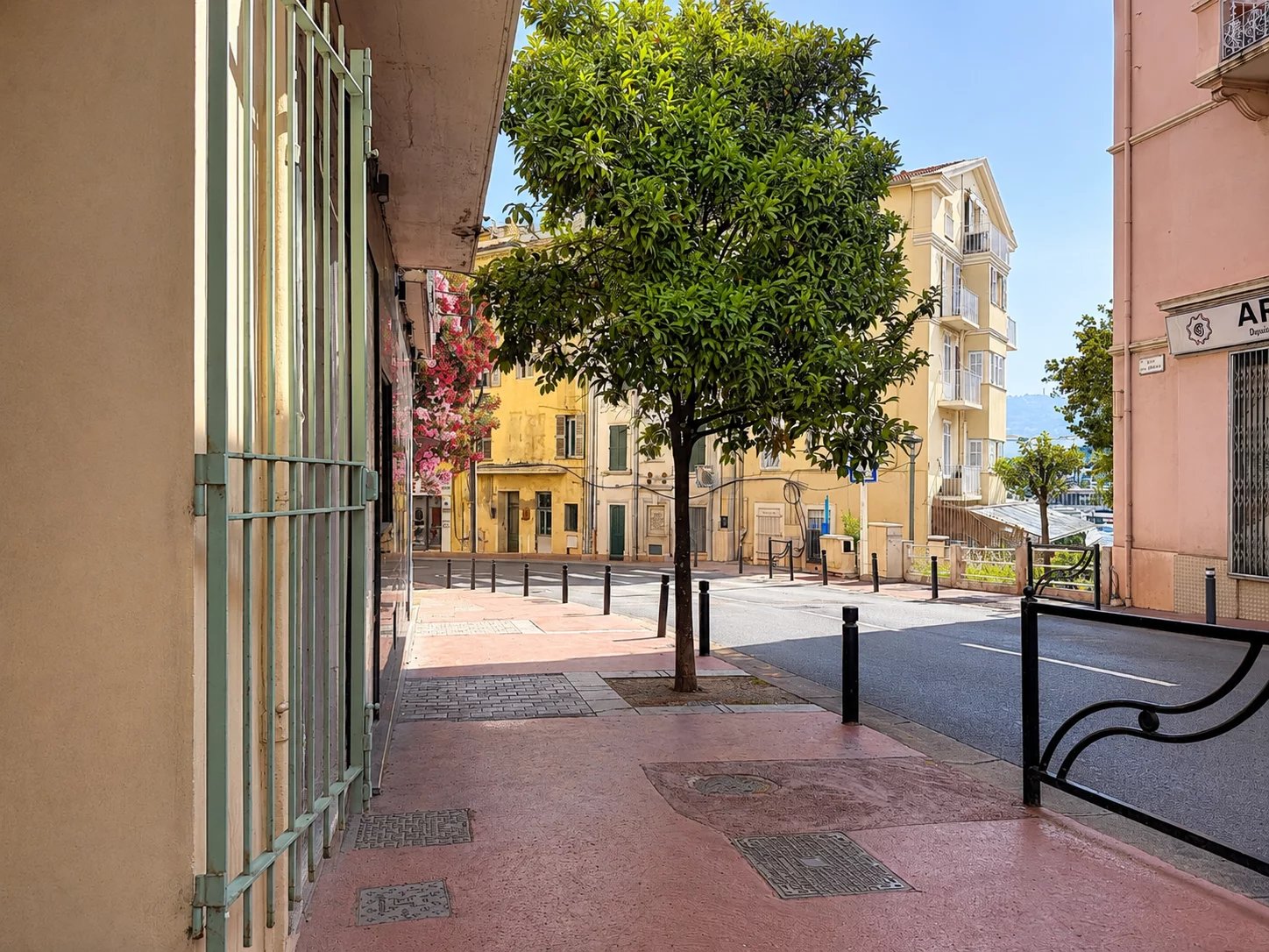 2 pièces Cannes Centre – Love Room, Local