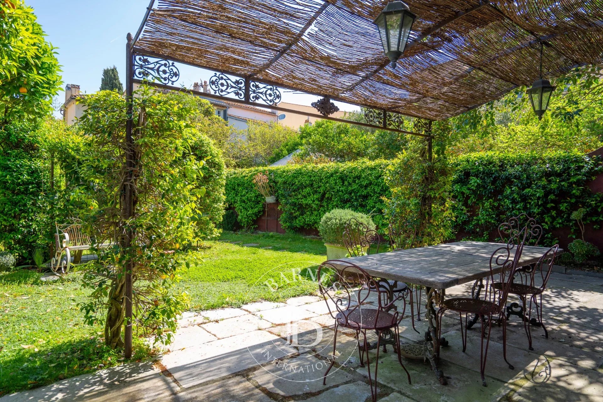 Maison Saint-Tropez  -  ref 86835140 (picture 2)