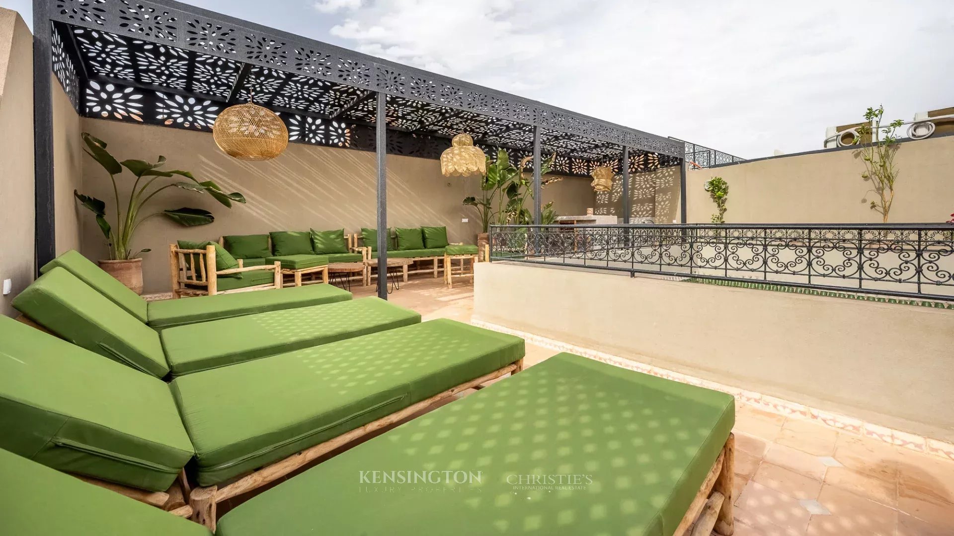 5 Bedroom Villa/Townhouse's Image 28