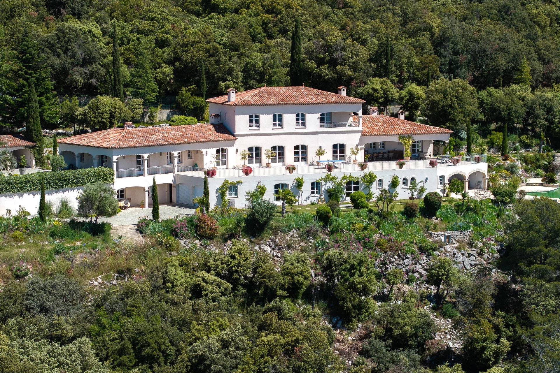 Sale Property Cabris