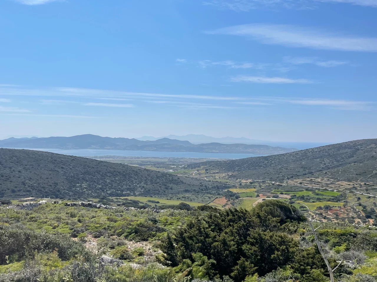 FOR SALE – PLOT WITH PERMIT FOR 3 SUBTERRANEAN VILLAS WITH SEA VIEW – PAROS ISLAND