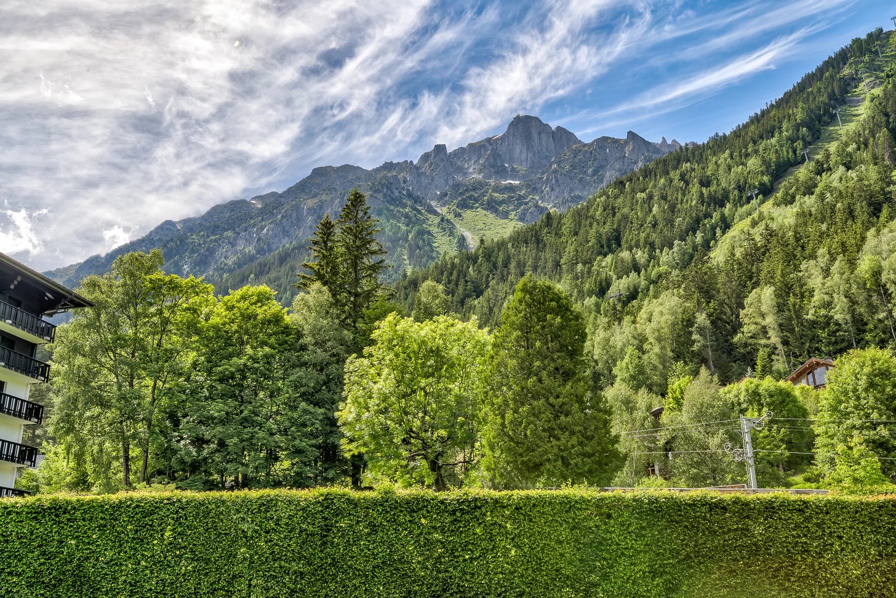 Photo of CHAMONIX - Stylish 3-bedroom apartment a short walk from the centre