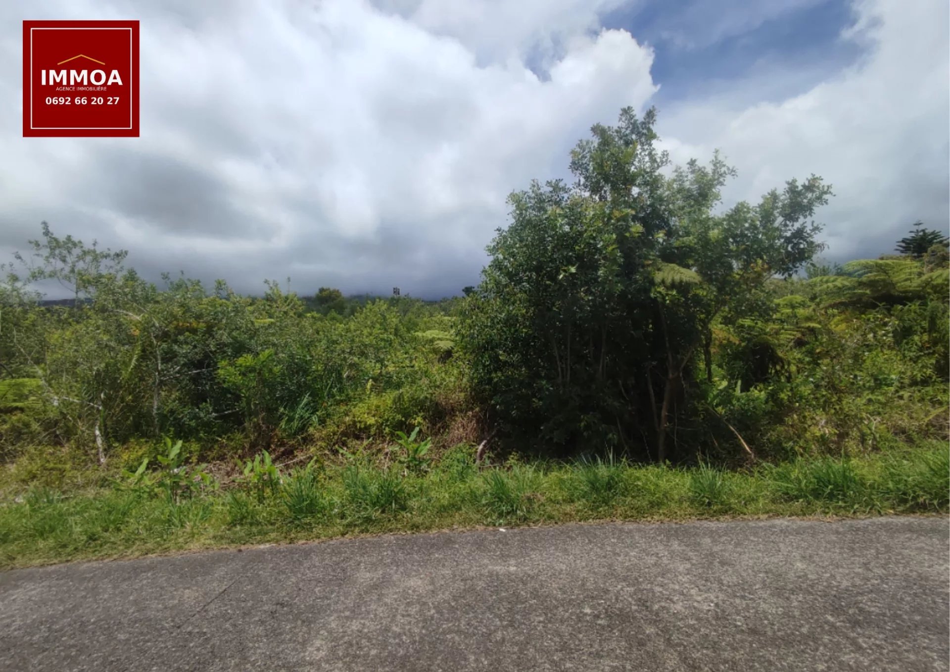 A vendre terrain agricole – 989 m² – Saint-Benoît (97470)