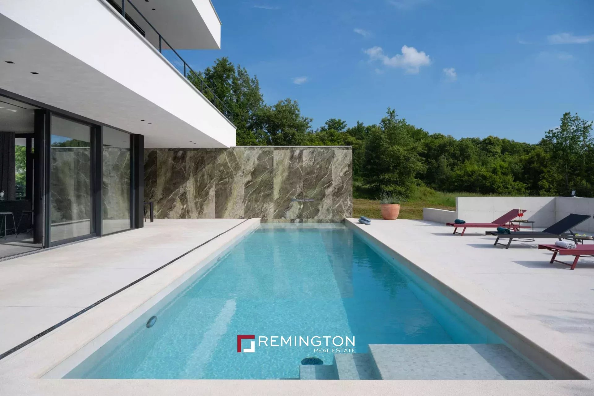 3 Bedroom Villa/Townhouse's Image 25