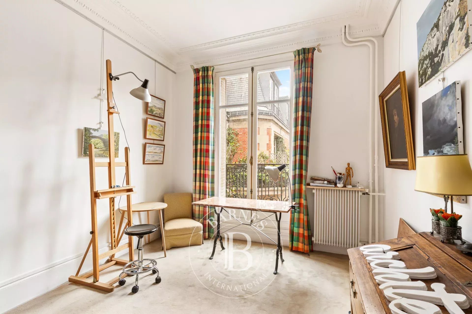 Daire Paris 8ème - picture 17