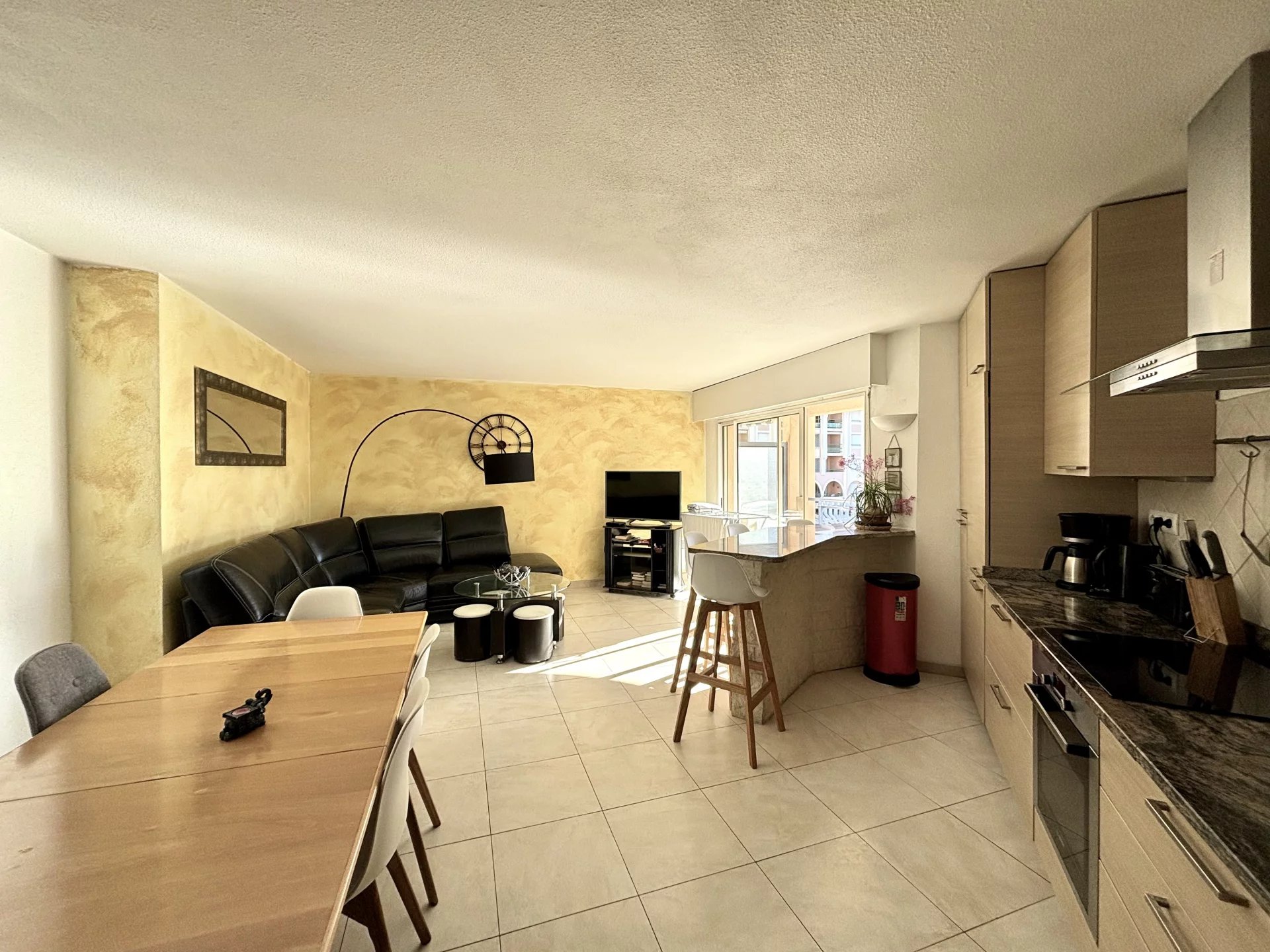 Sale Apartment Fréjus