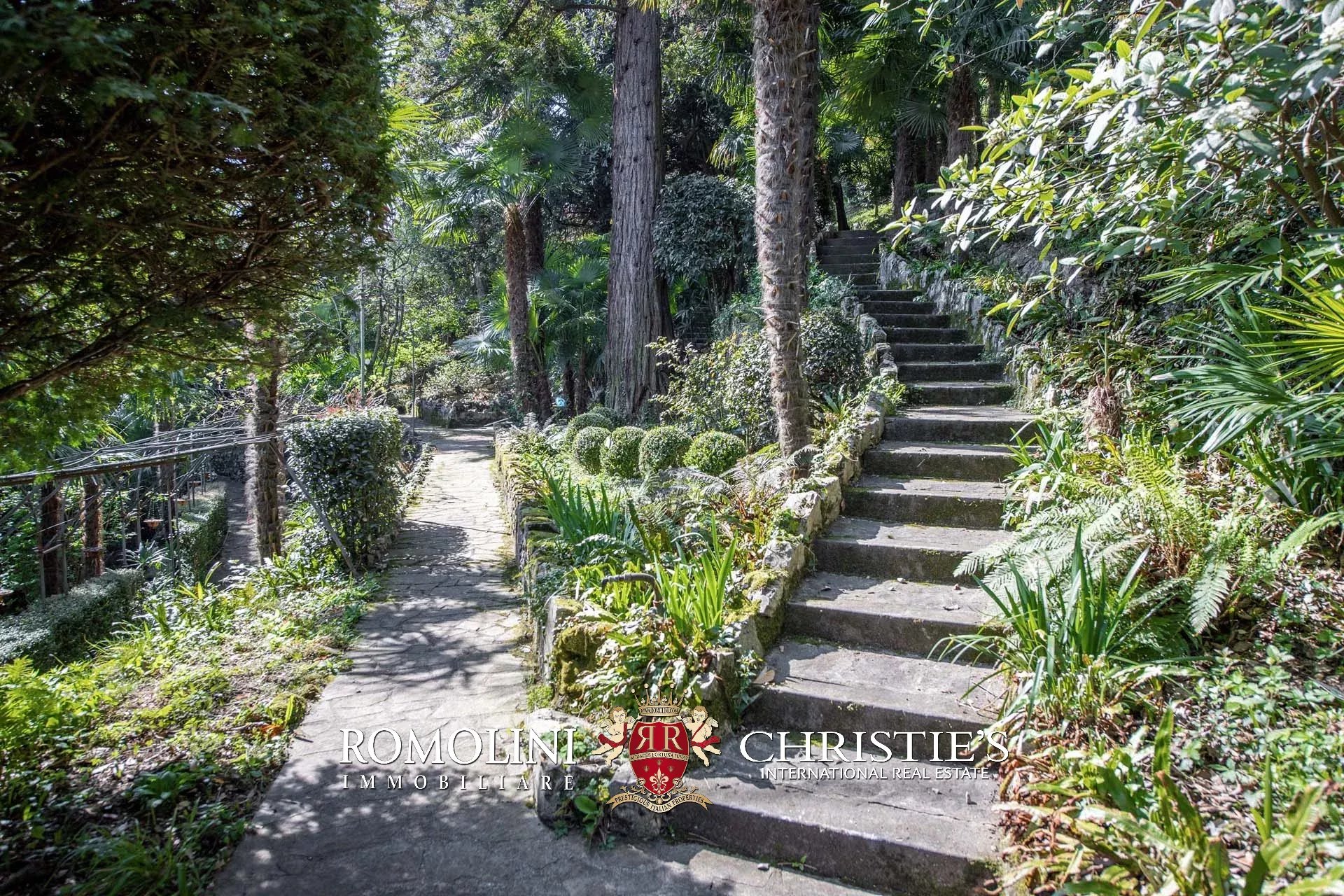 9 Bedroom Villa/Townhouse's Image 68