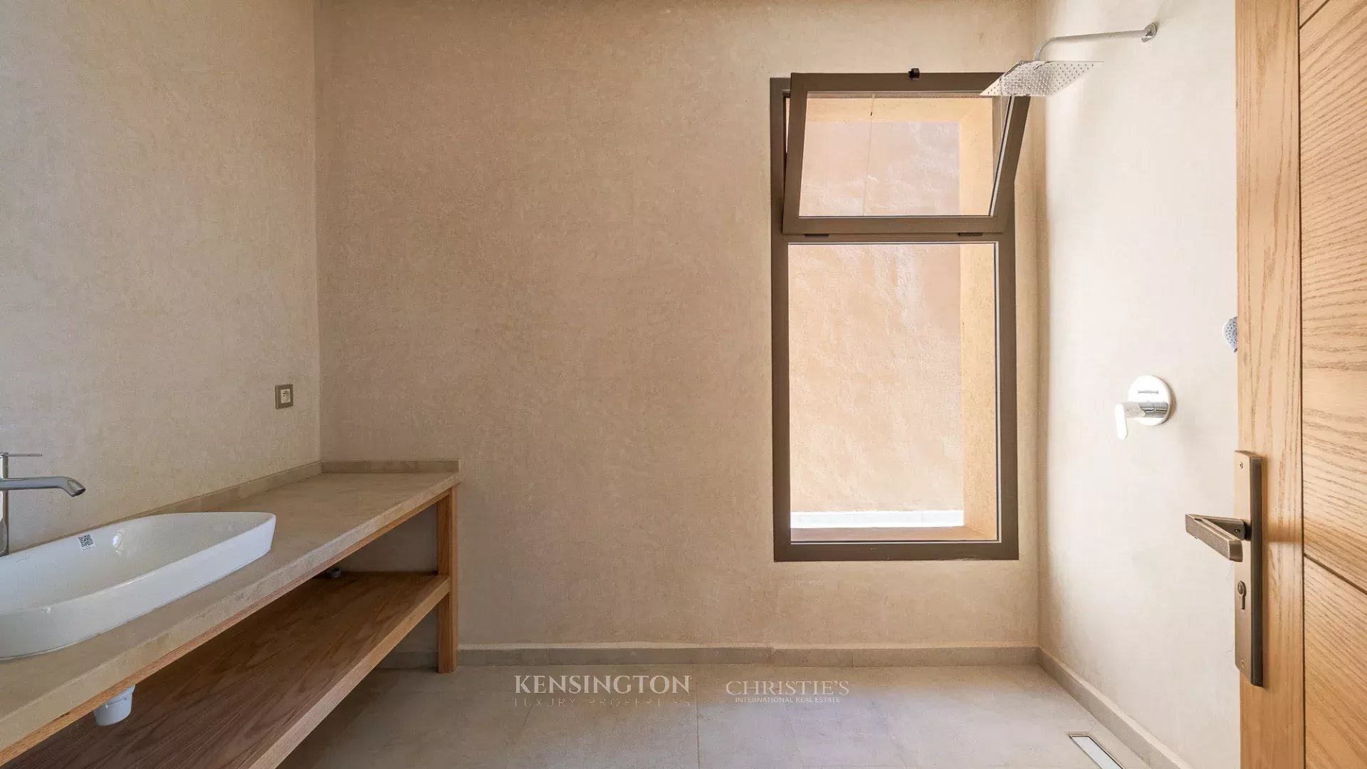 4 Bedroom Villa/Townhouse's Image 27