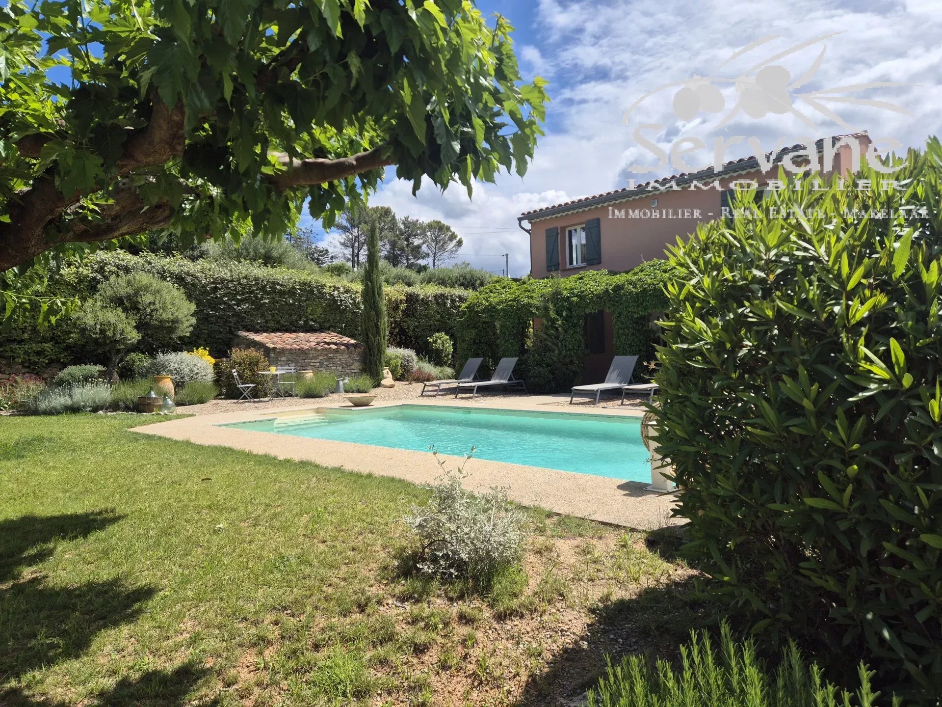 COTIGNAC CHARMING HOUSE WITH INDEPENDANT APARTMENT