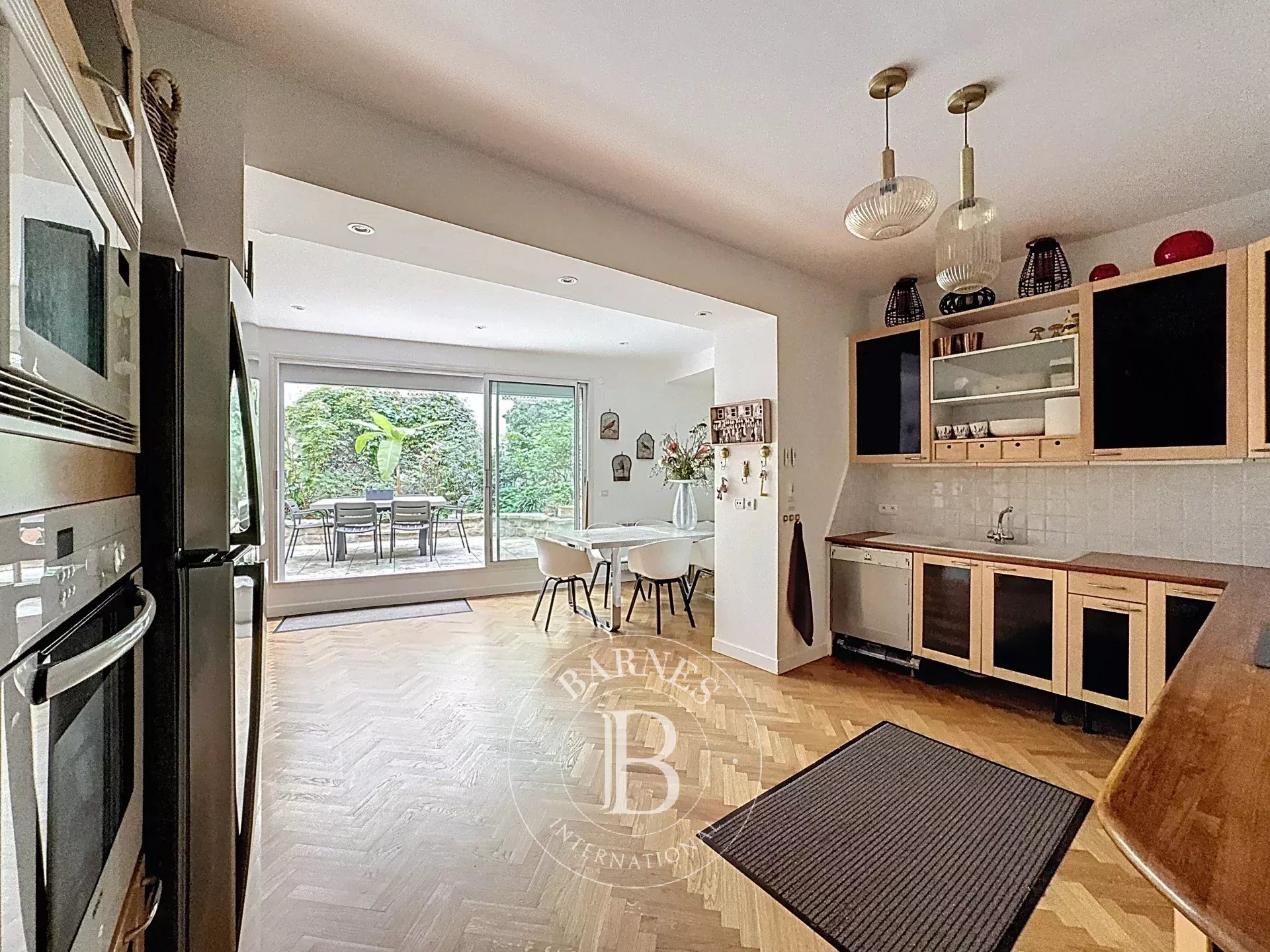 Daire Paris 8ème - picture 4