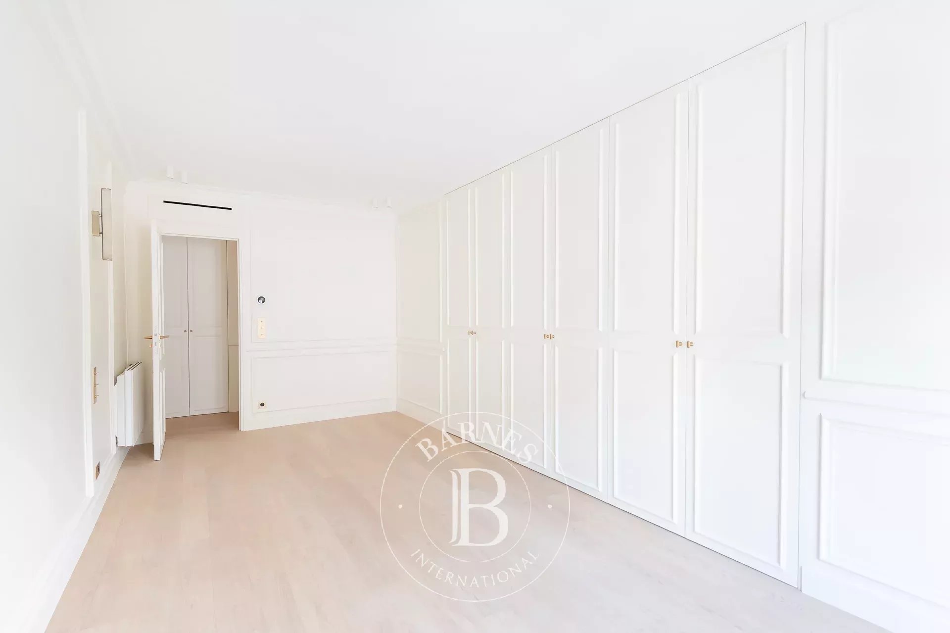 Daire Paris 9ème - picture 17