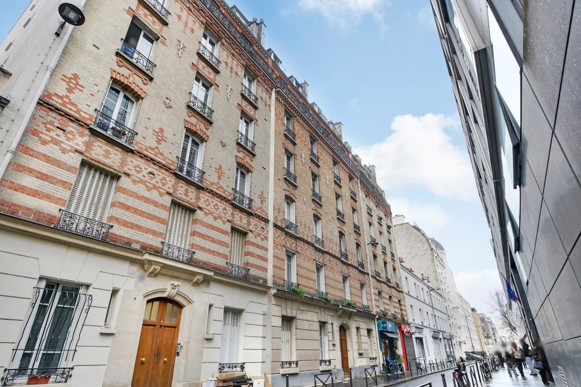 Sale Apartment - Paris 15th (Paris 15ème)