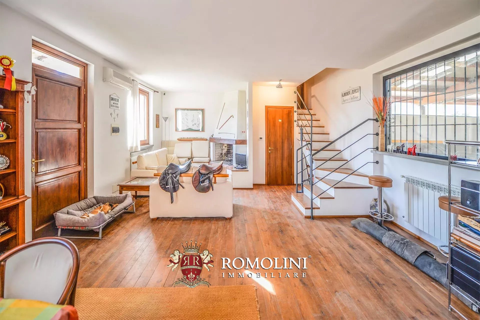 5 Bedroom Villa/Townhouse's Image 34