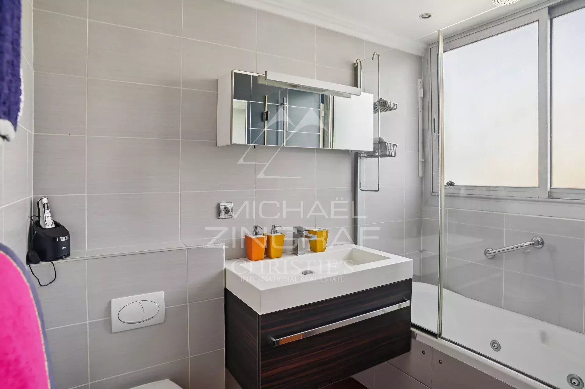 2 Bedroom Apartment/Flat's Image 12