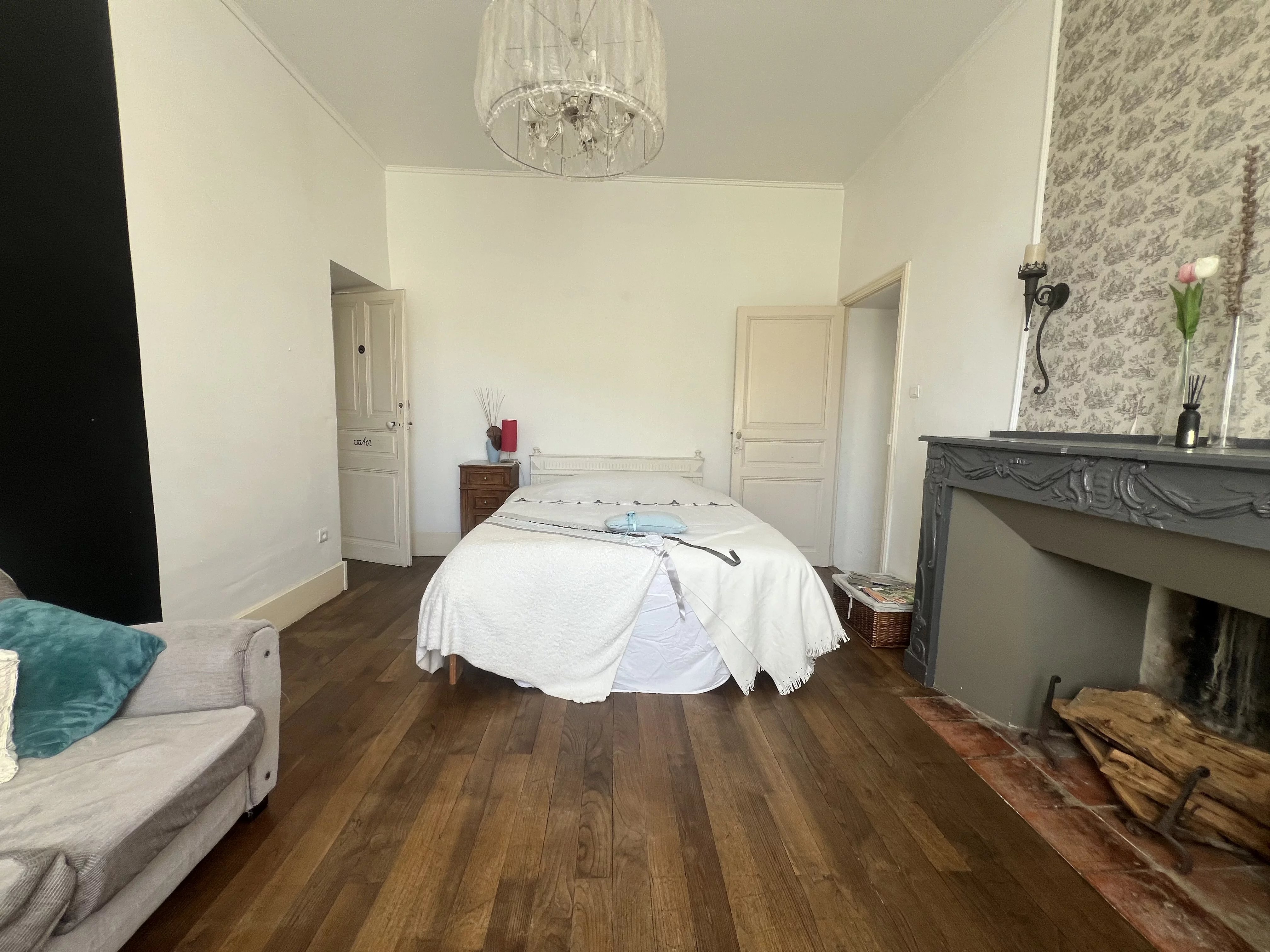 Castle for sale Saint-Béat, Haute-Garonne