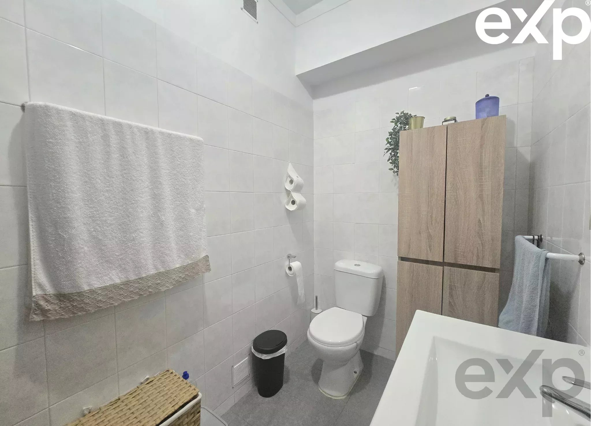 Two-bedroom apartment with elevator 86948155 image 13