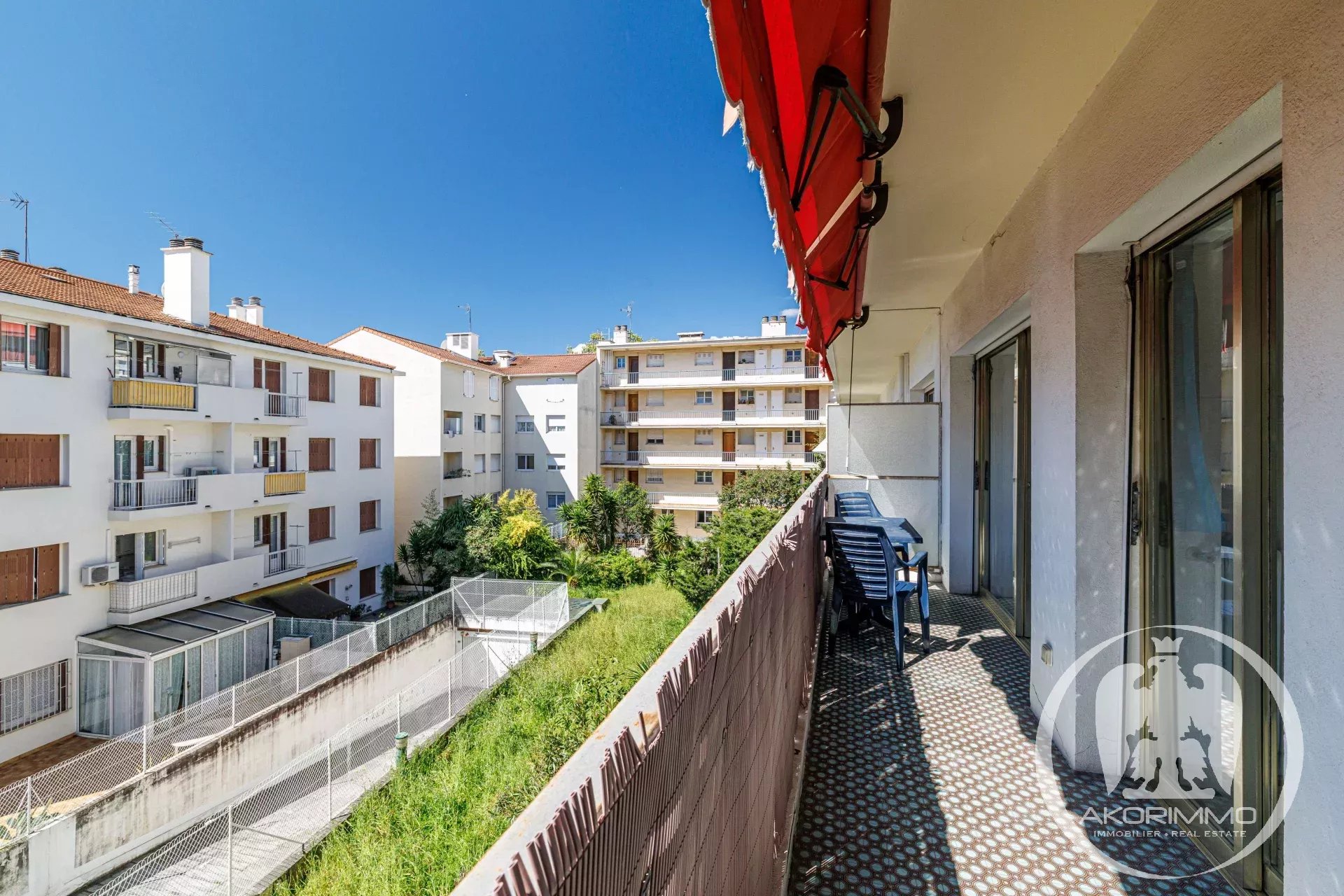 NICE Chambrun - Joli 2 pièces avec grand balcon Sud