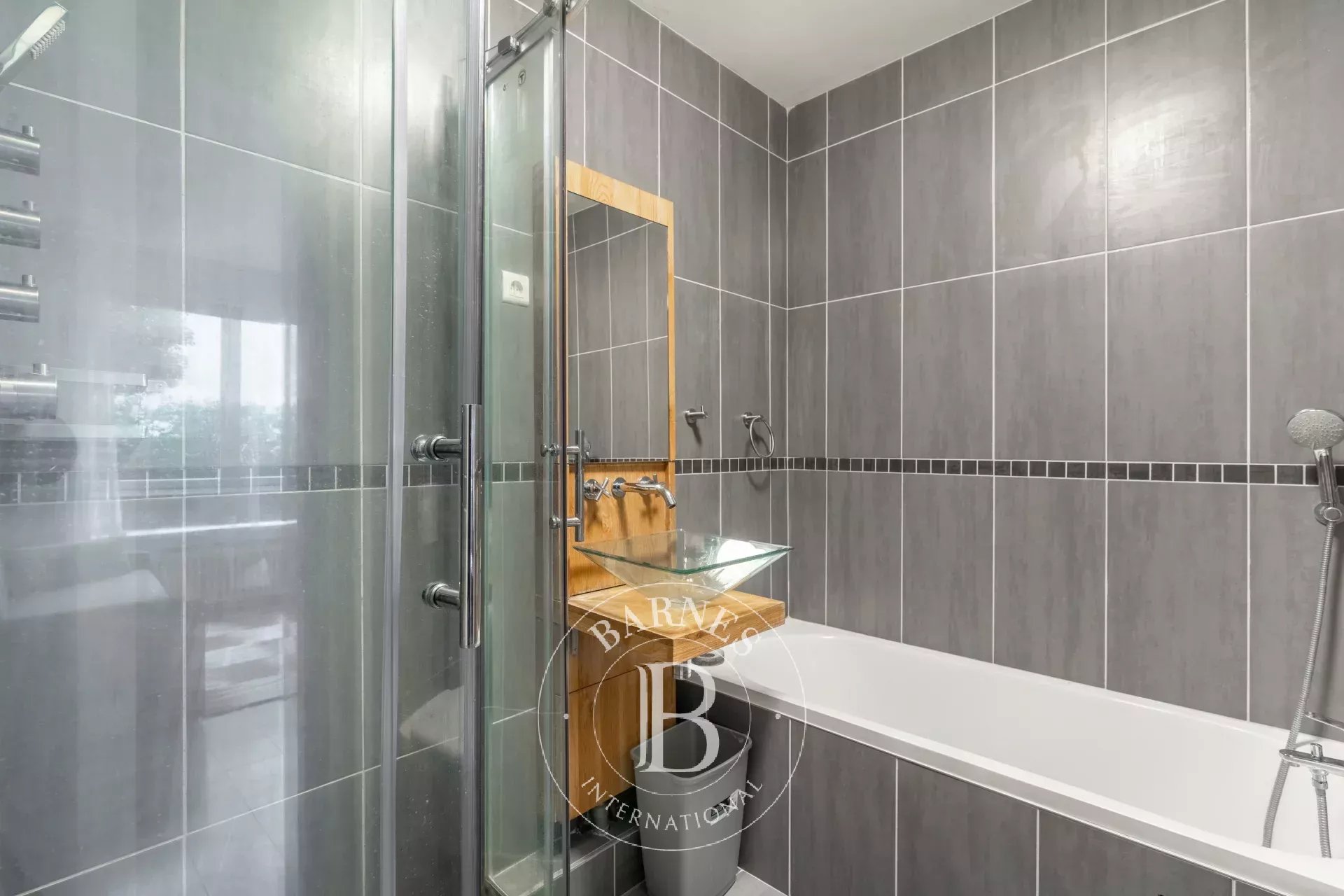 Daire Paris 16ème - picture 6