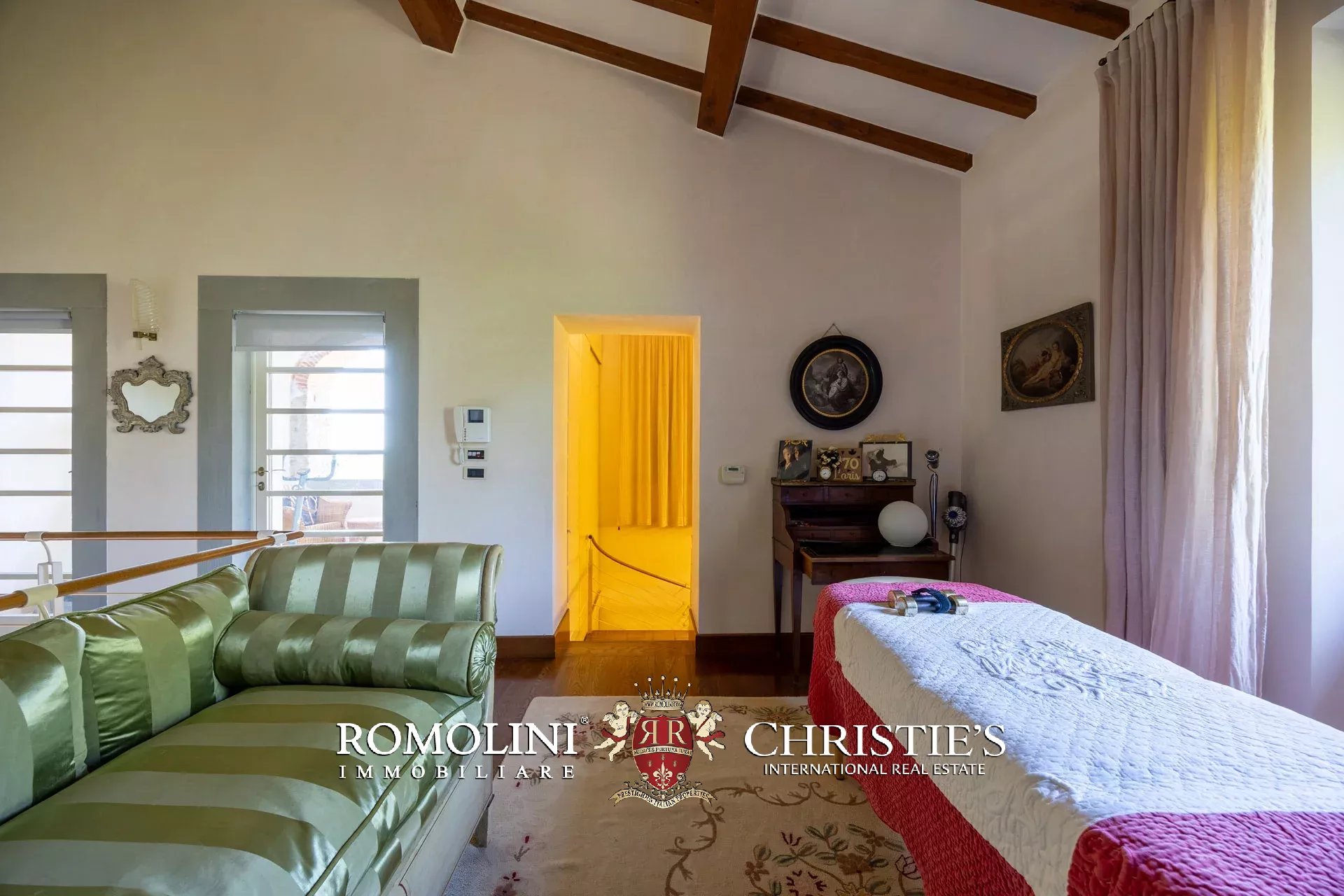 4 Bedroom Villa/Townhouse's Image 54