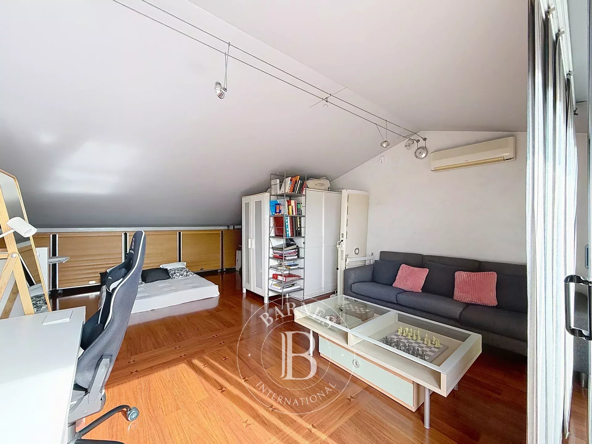 Şehir evi Sant Vicenç de Montalt - picture 30