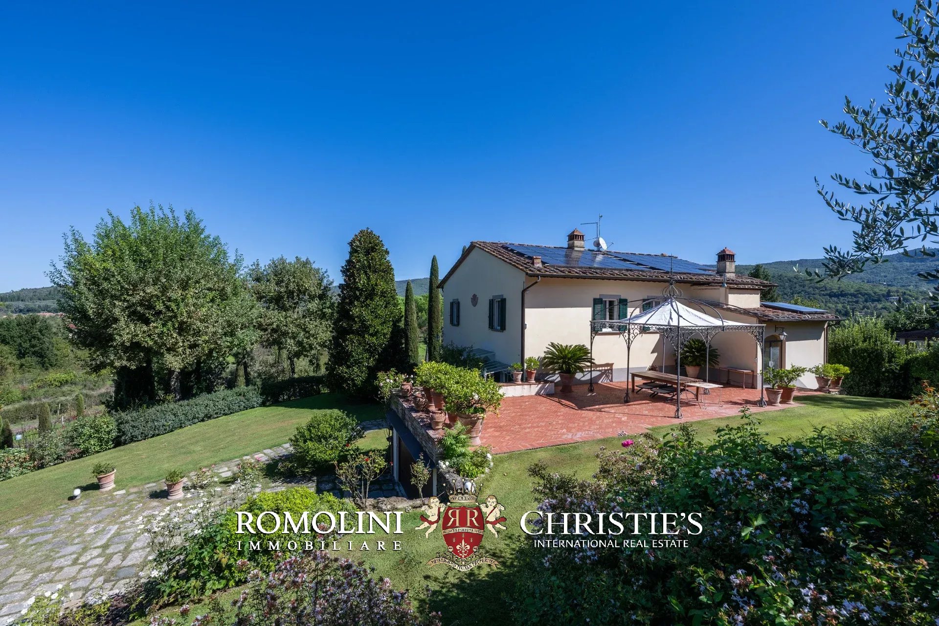 4 Bedroom Villa/Townhouse's Image 15
