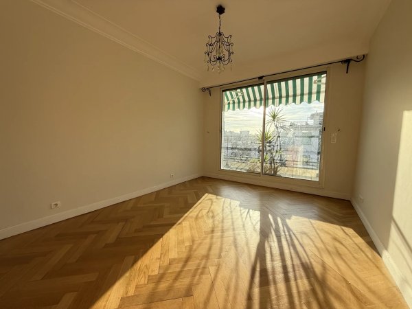 Prime Nice Carré d'Or – Exceptional Top-Floor Apartment — photo 7