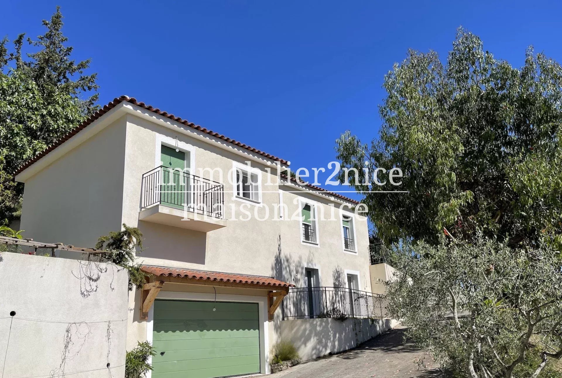 Agence immobilière de 