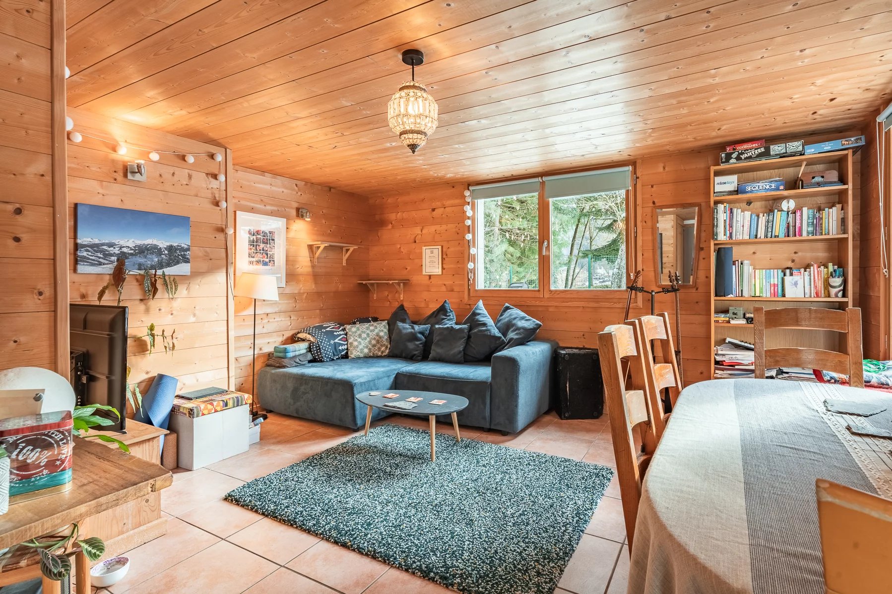 Photo of MORZINE - Large 8 bedroom chalet in Morzine