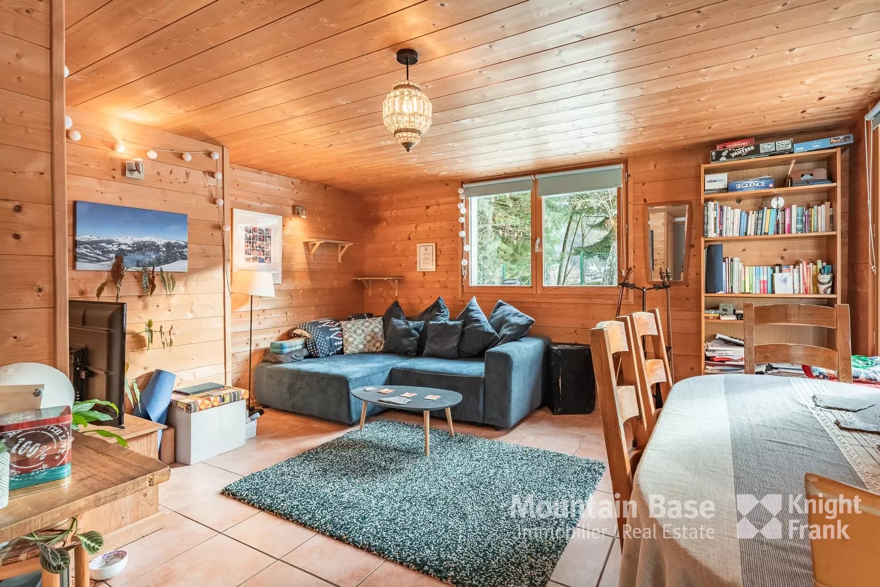 Photo of Large 8 bedroom chalet in Morzine