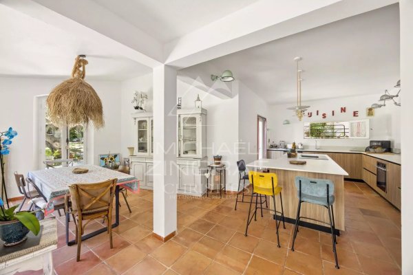 Elegant Provençal Villa Within Walking Distance of Tourrettes-sur-Loup Village — photo 6
