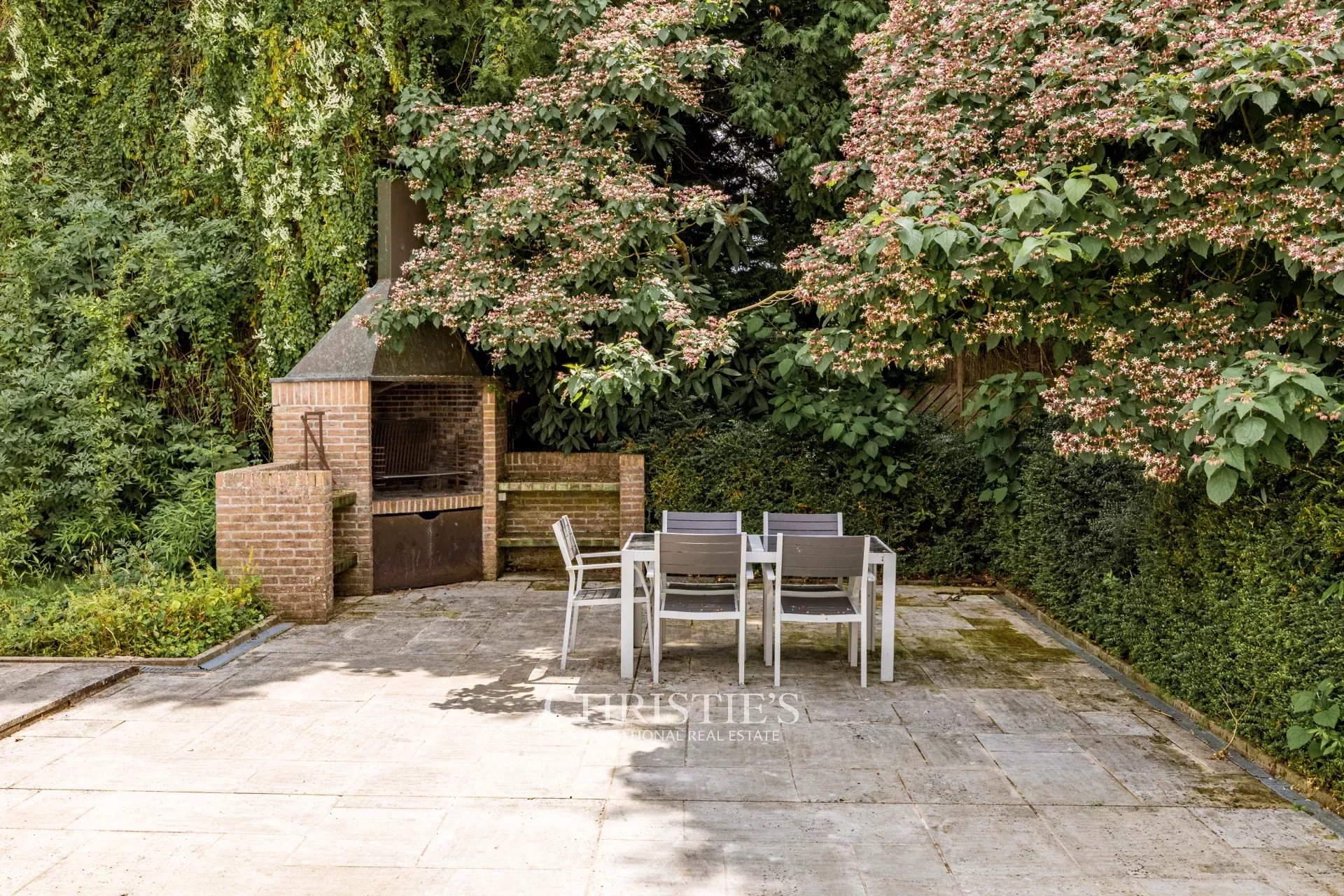 Hoeilaart – Architectenvilla in het Hart van de Natuur