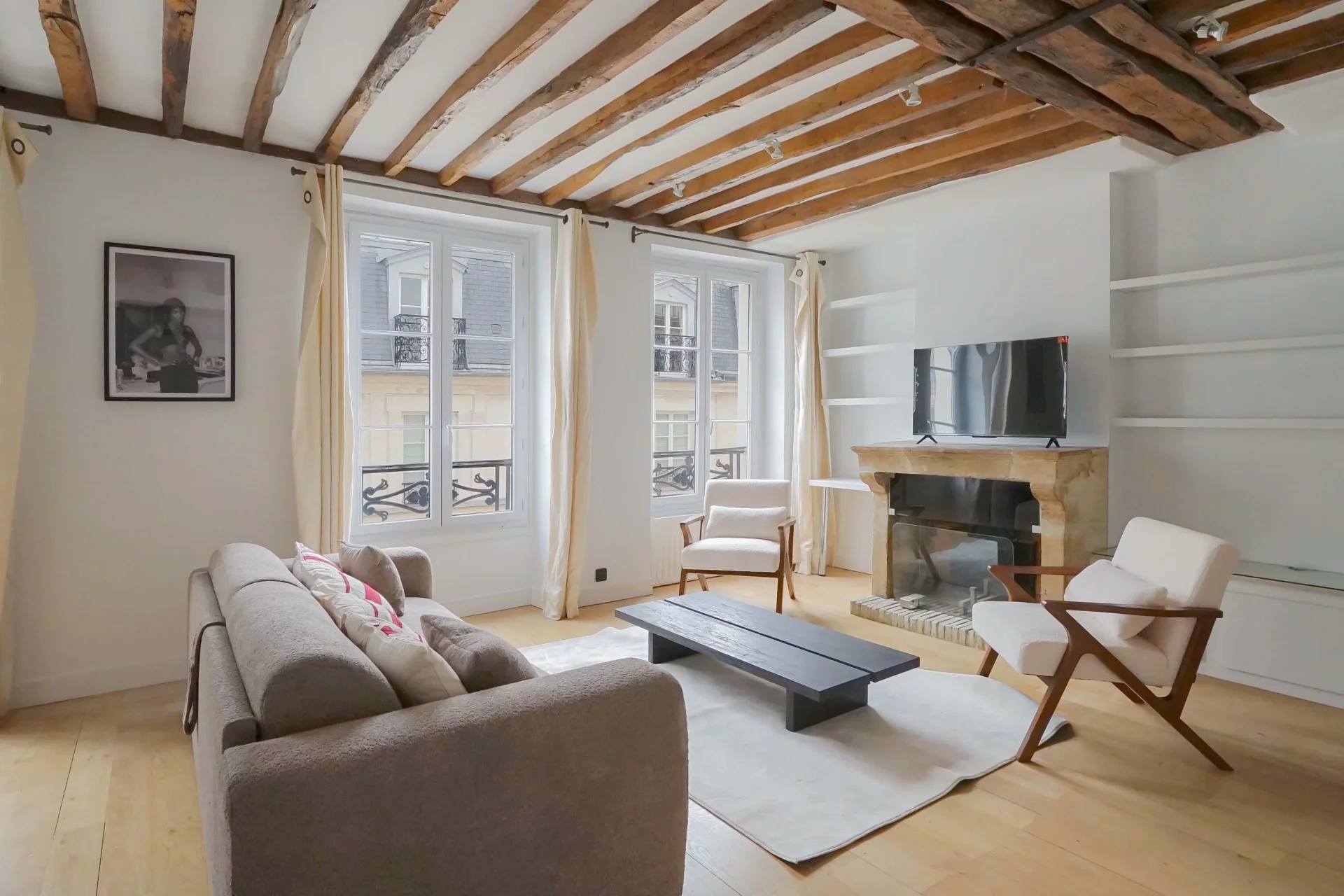 Paris 7e - RUE DU BAC