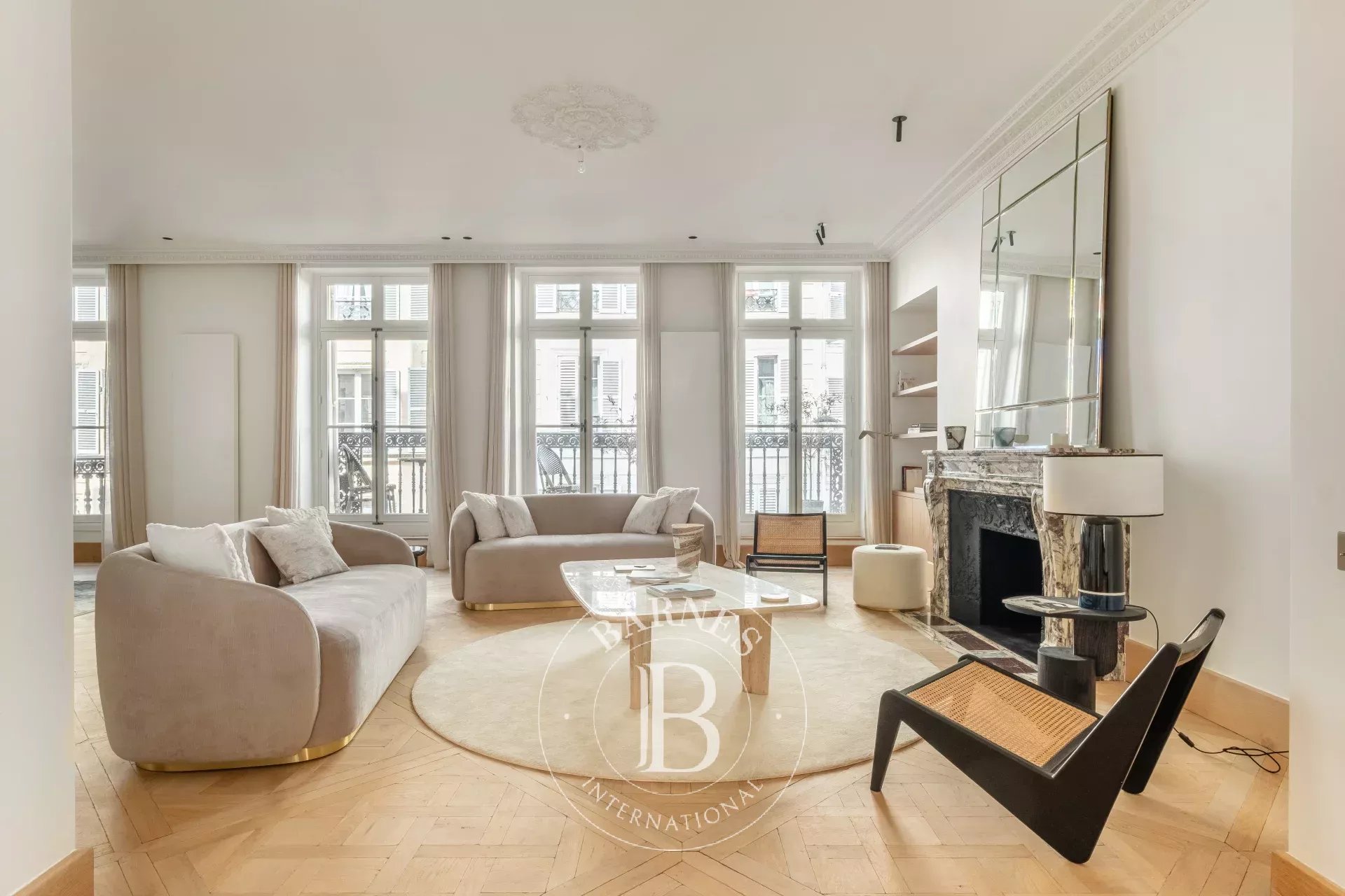 Appartement Paris 75007  -  ref 86914297 (picture 1)