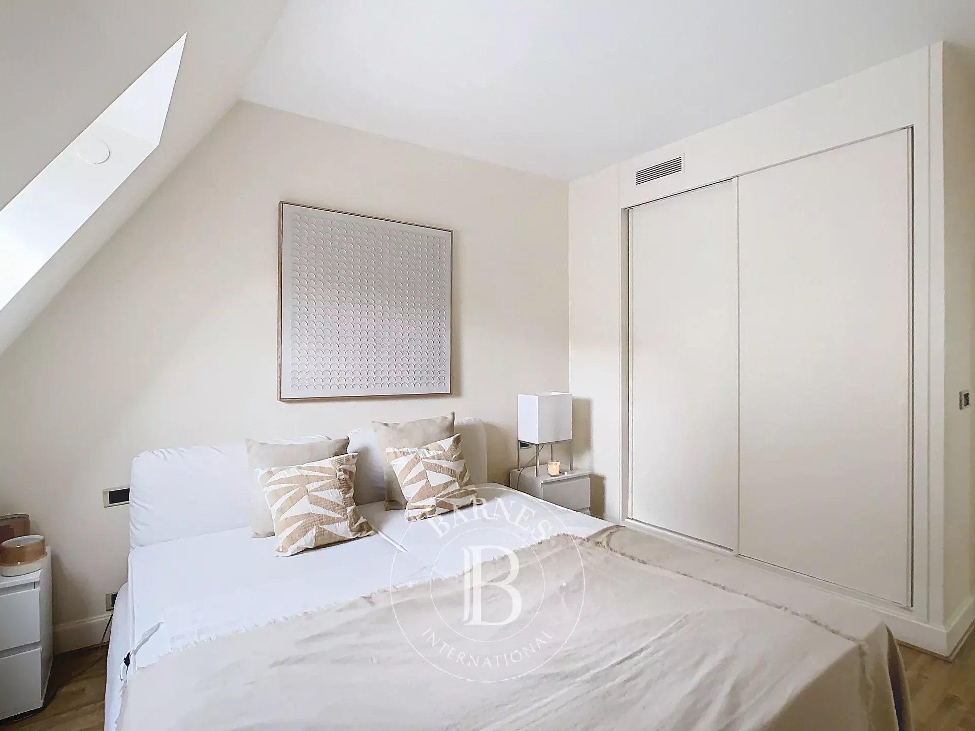 Daire Paris 8ème - picture 12