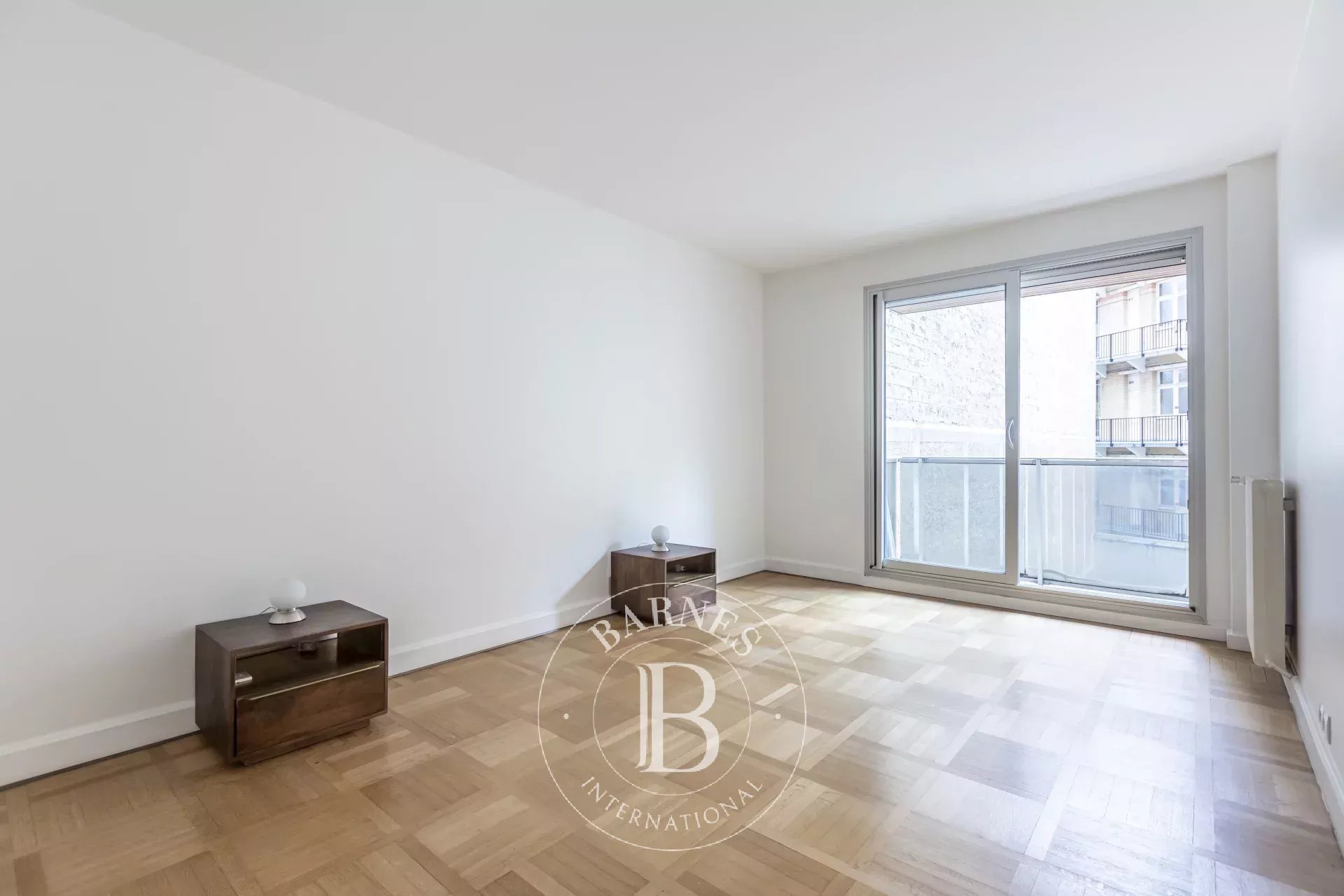 Daire Paris 8ème - picture 8