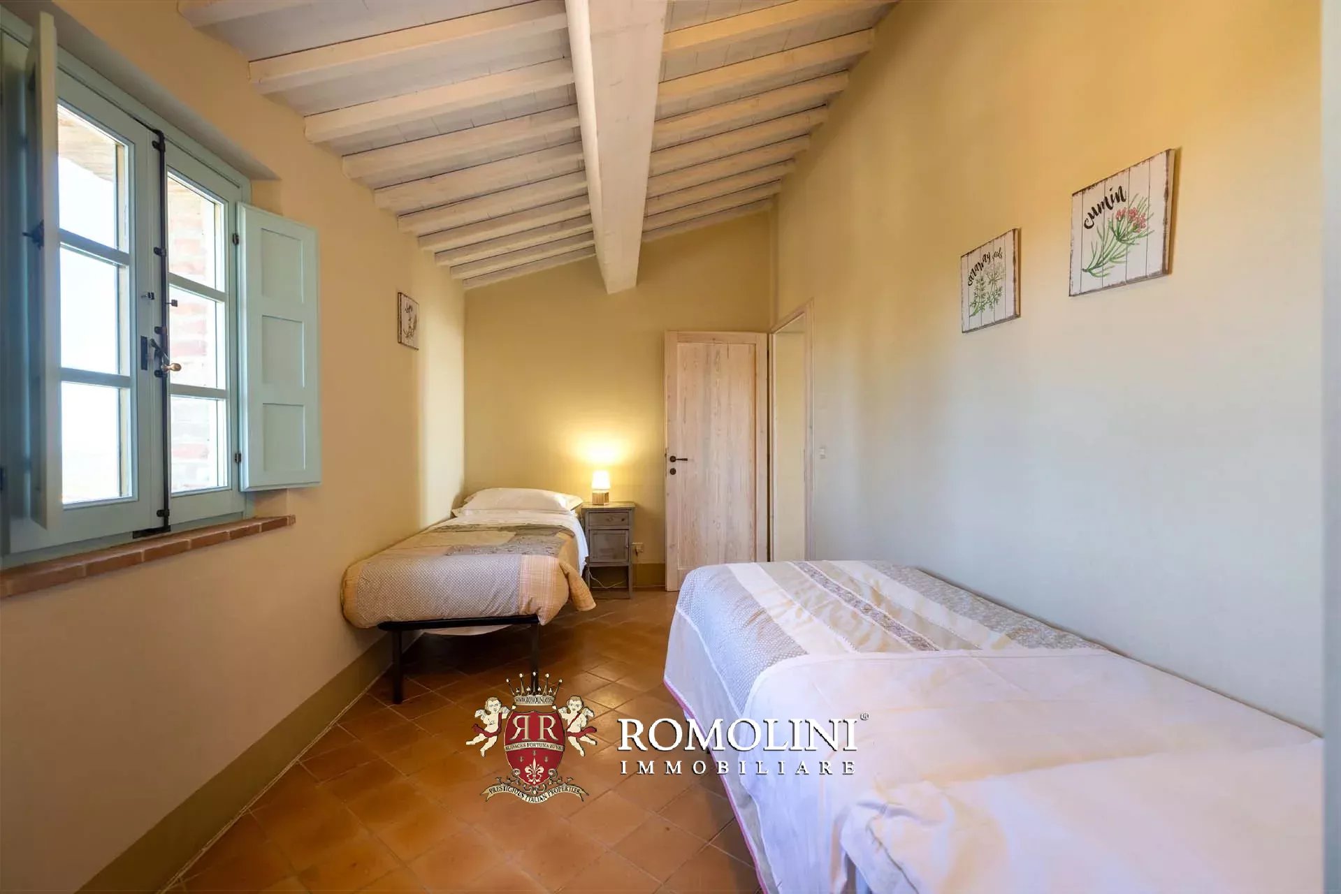 LUXUSANLAGE MIT 19 WOHNUNGEN IN DER TOSKANA, VAL D'ORCIA