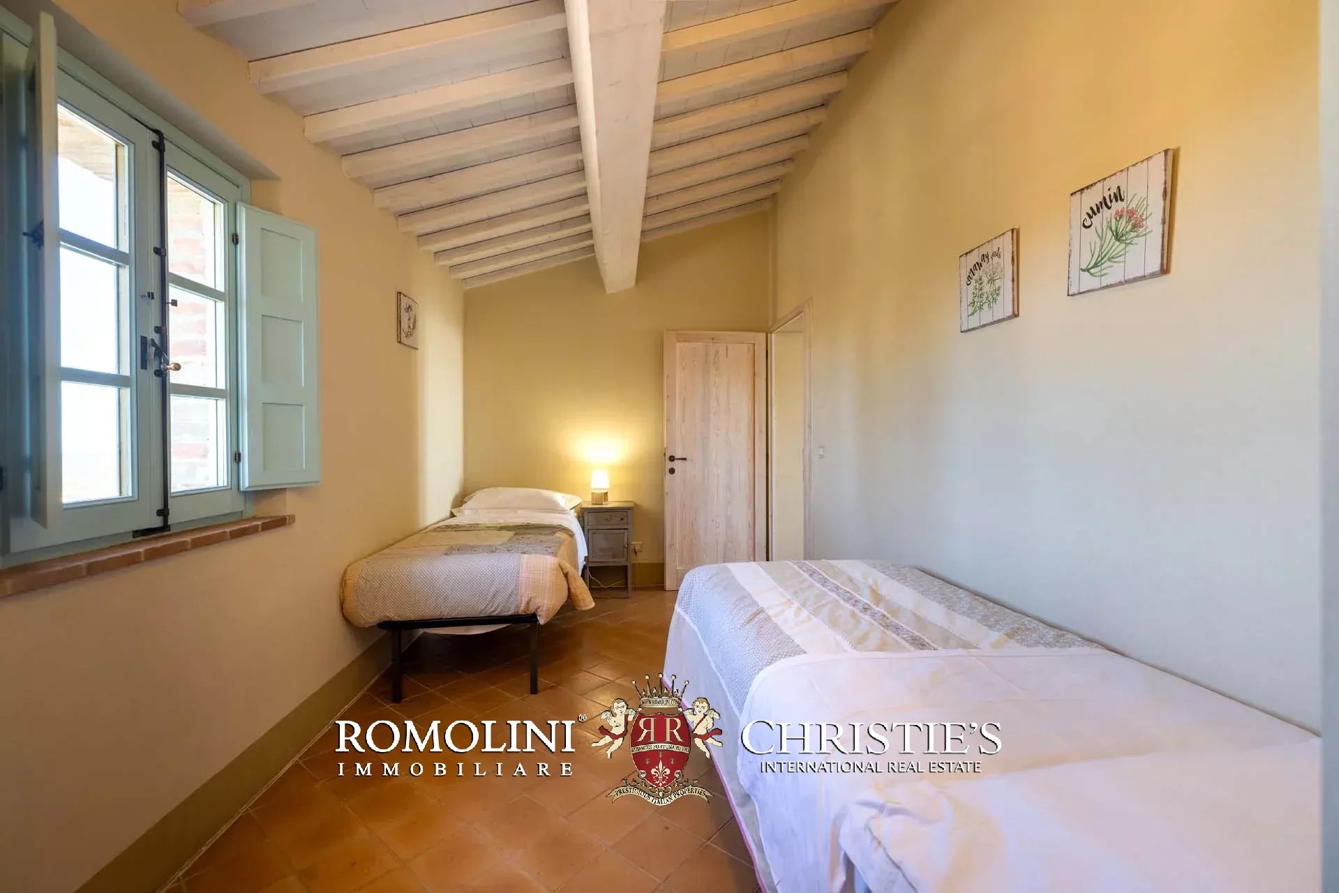 LUXUSANLAGE MIT 19 WOHNUNGEN IN DER TOSKANA, VAL D'ORCIA
