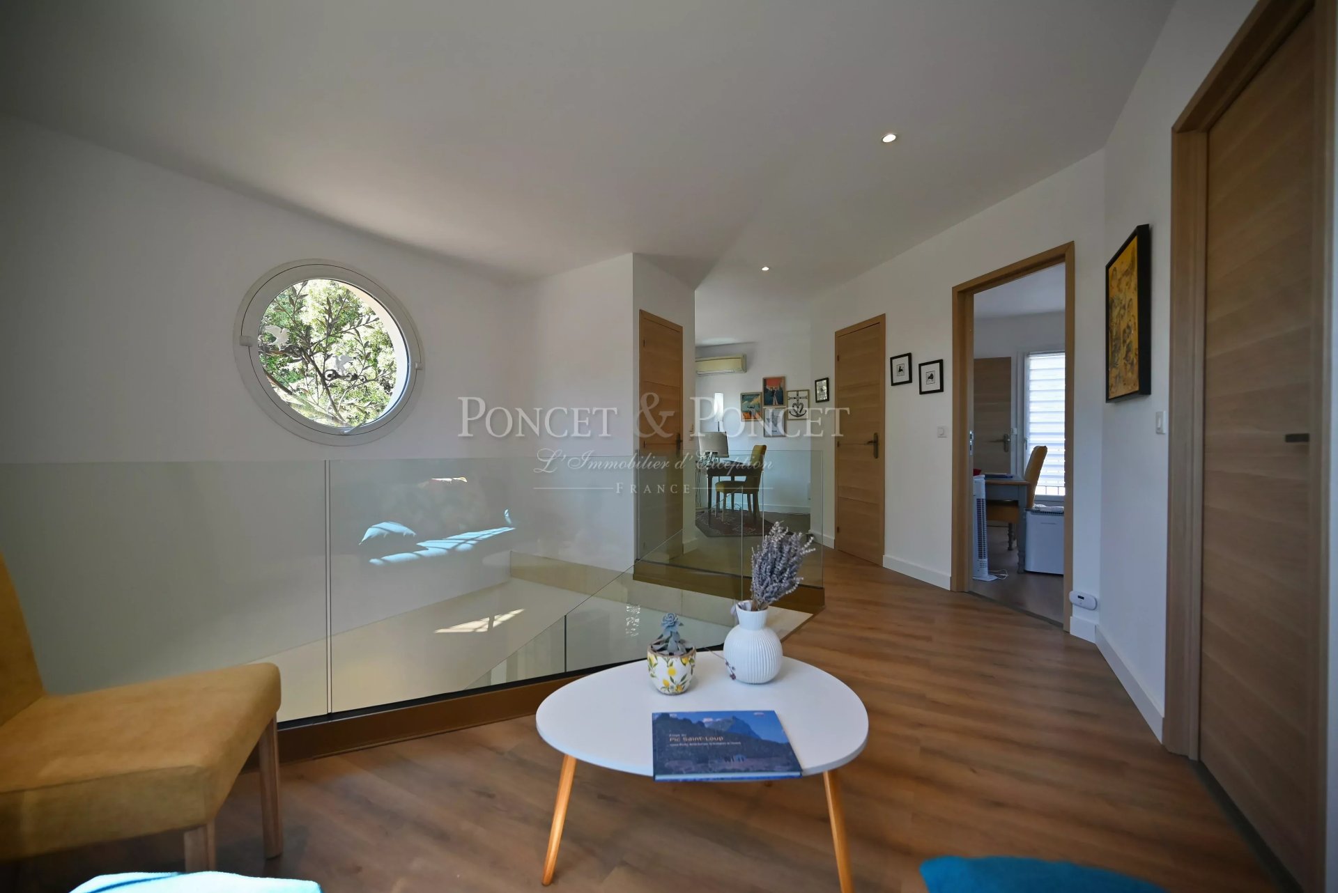 4 Bedroom Villa/Townhouse's Image 13