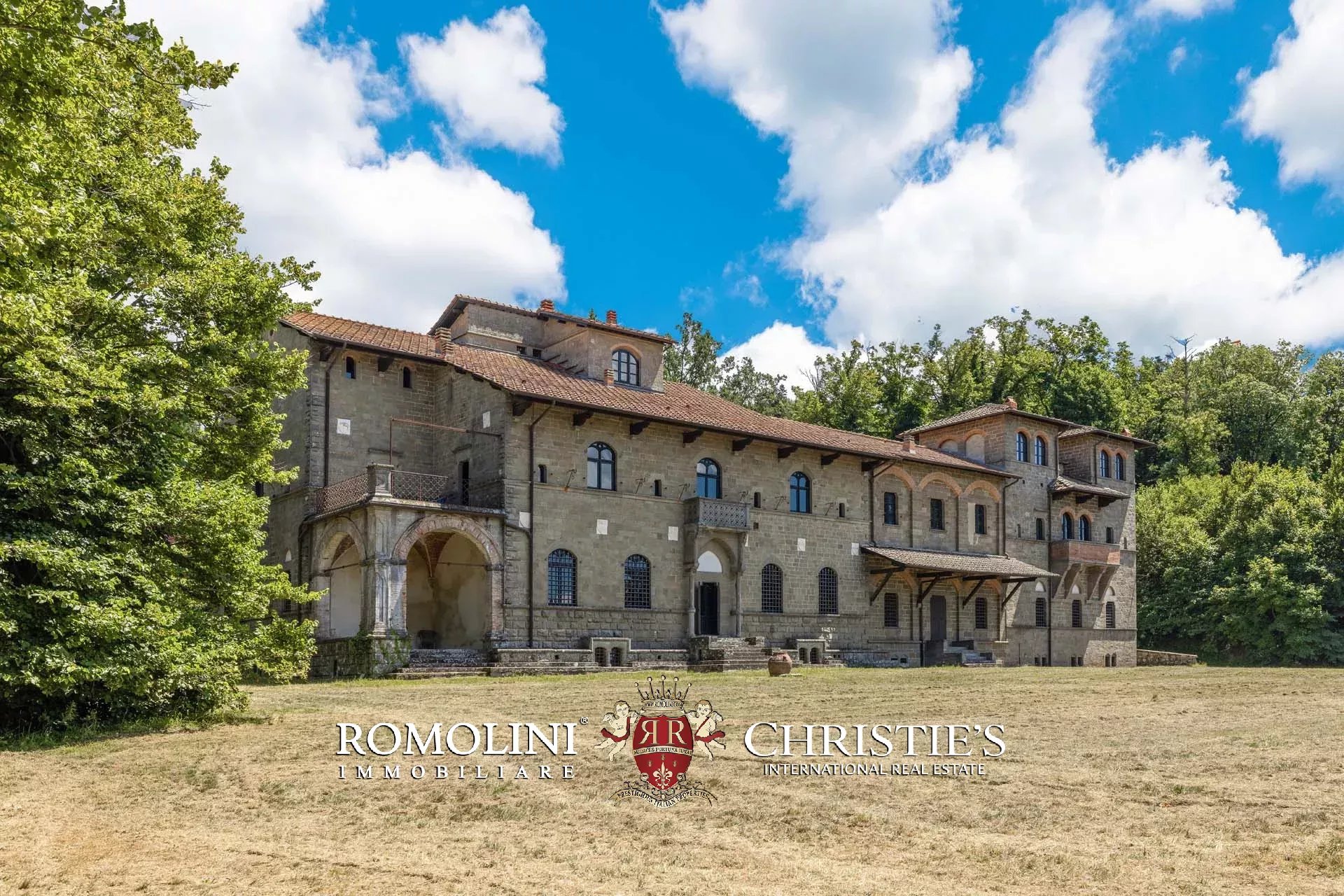 35 Bedroom Chateau's Image 3