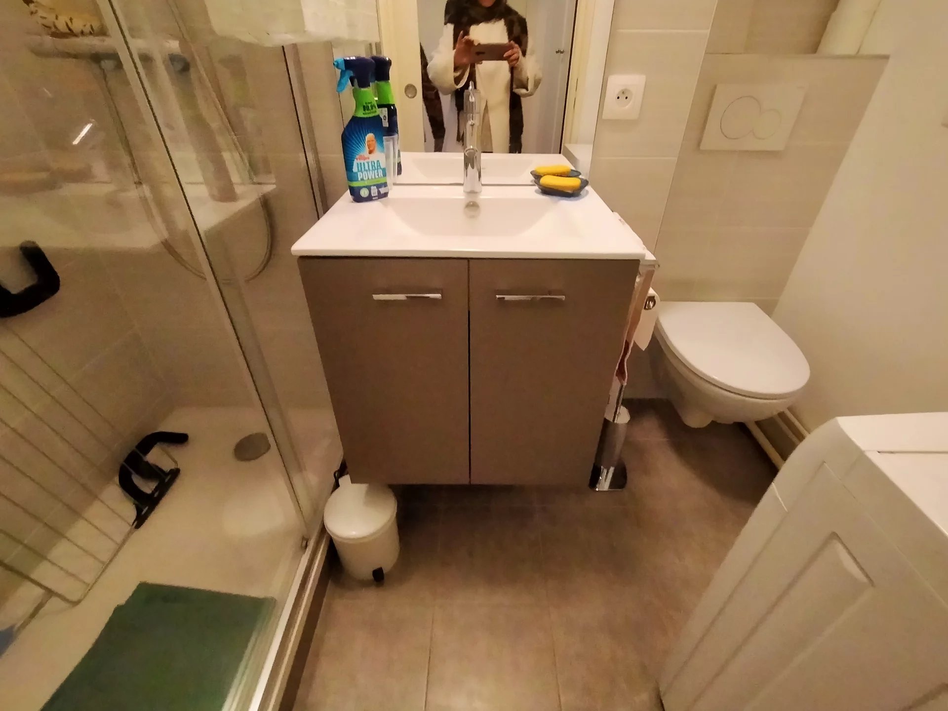 85842362 Location Lyon 3ème