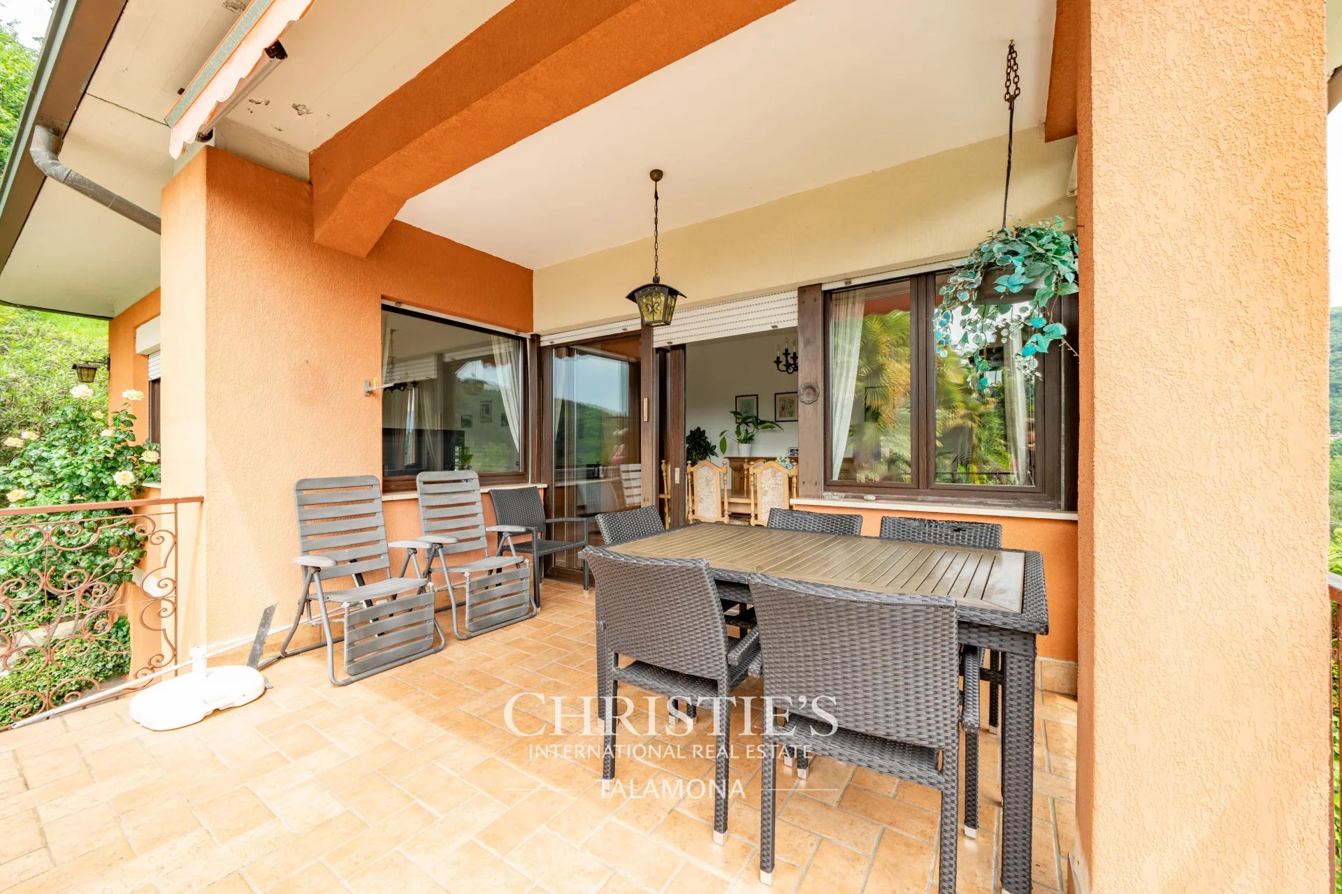 Villa/Townhouse's Image 8