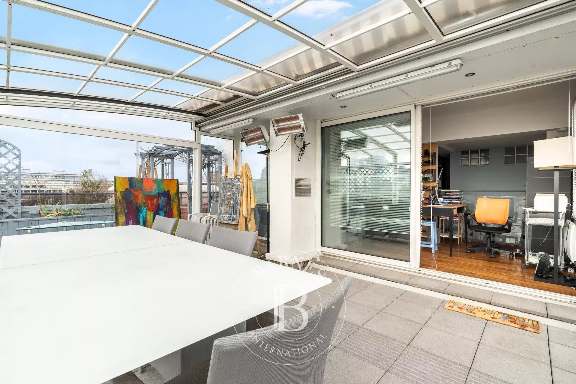 Neuilly - château-Nortier - 148m² (1,593 sq ft) duplex - 186m² (2,002 sq ft) converted rooftop - picture 14