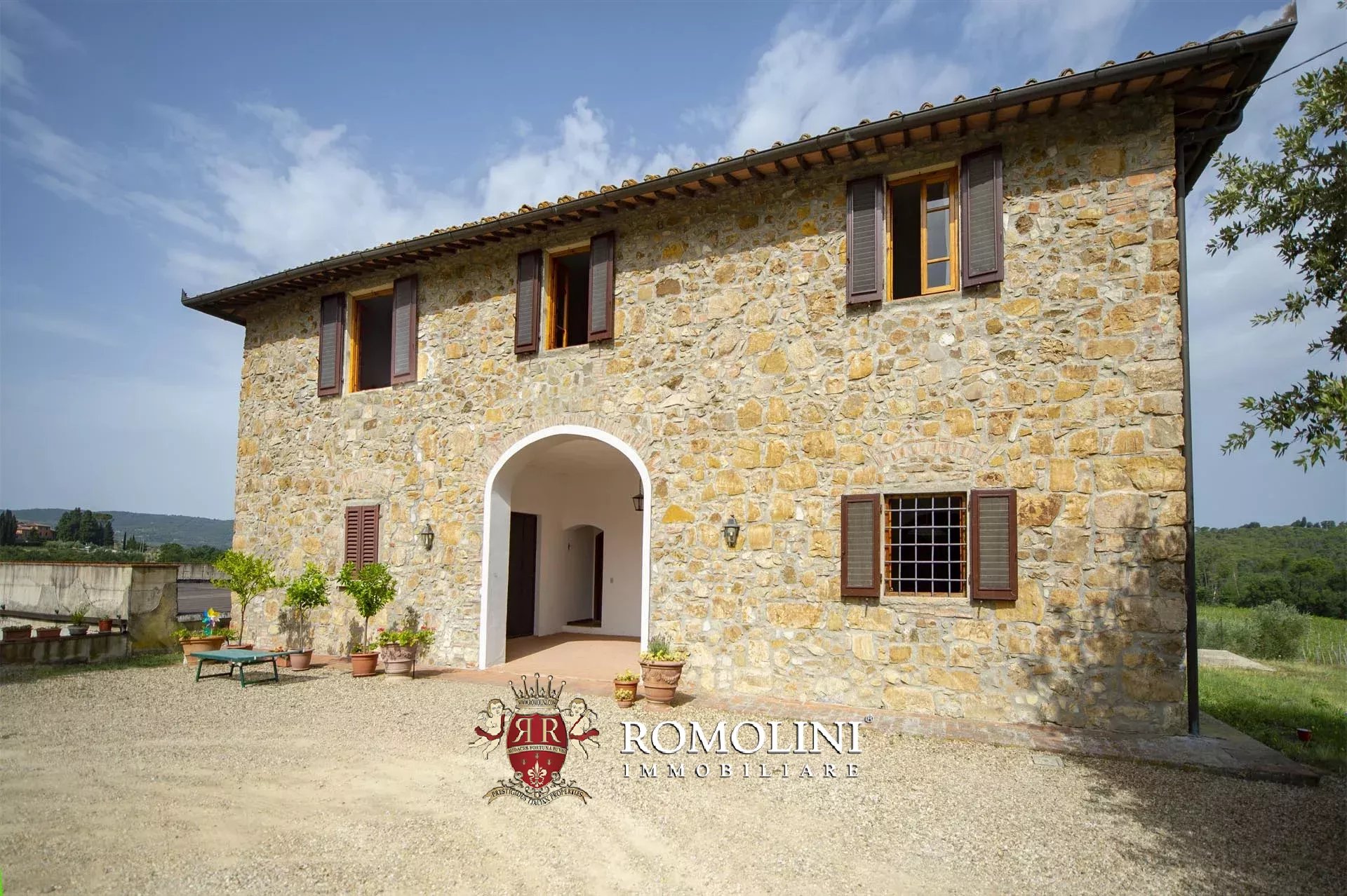 6 Bedroom Vineyard's Image 13