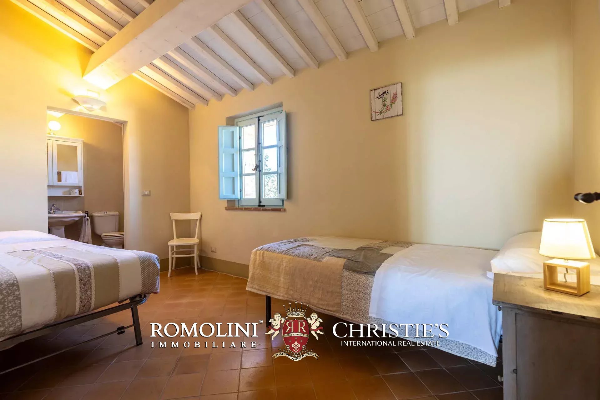 LUXUSANLAGE MIT 19 WOHNUNGEN IN DER TOSKANA, VAL D'ORCIA