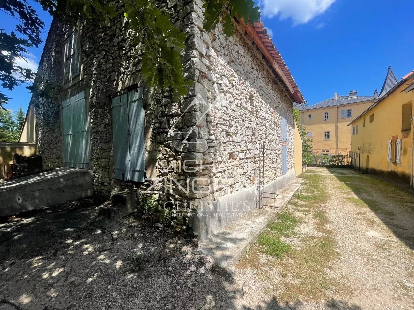 15 Bedroom Chateau's Image 18