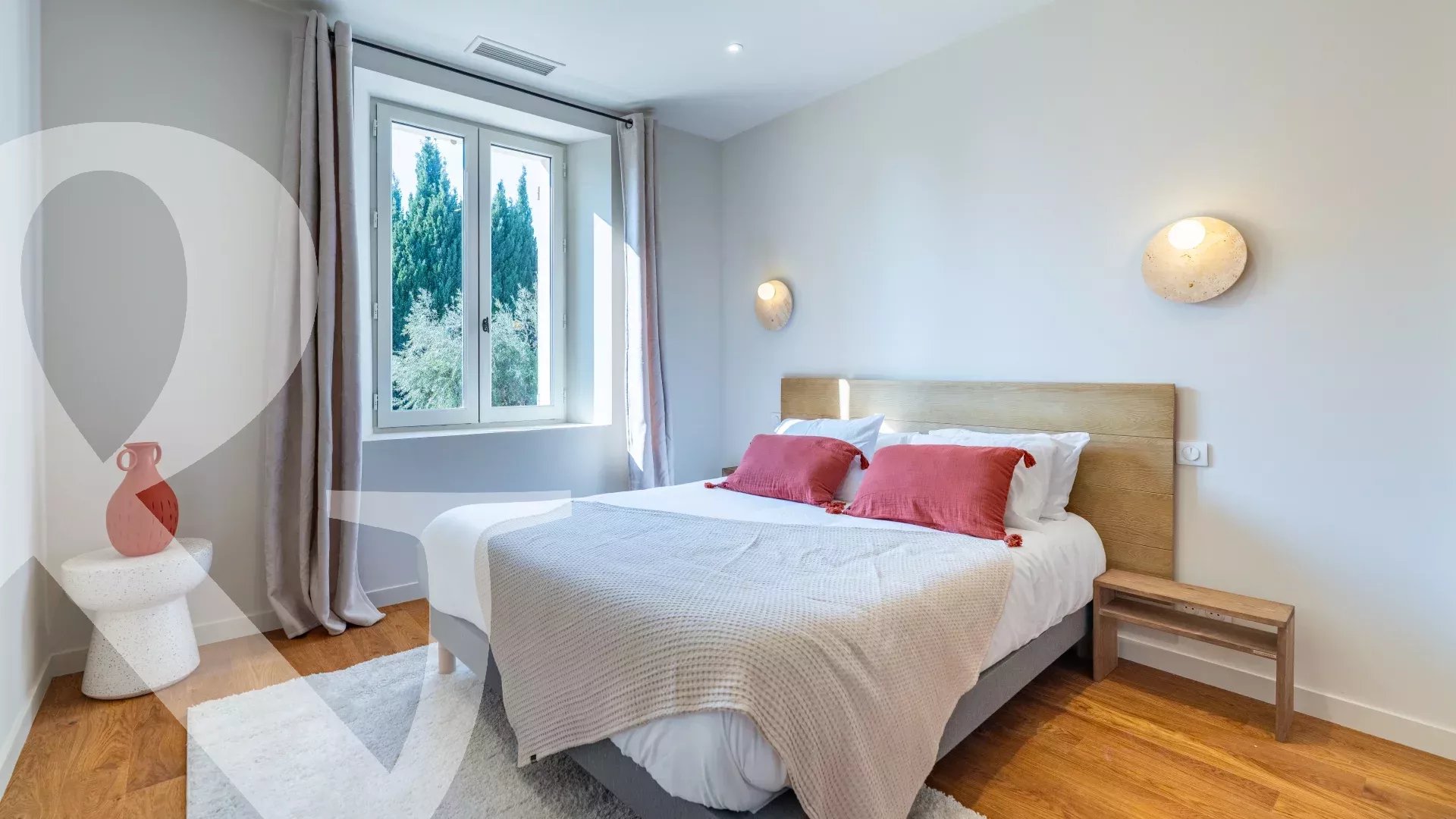 BELLE MAISON PROVENCALE