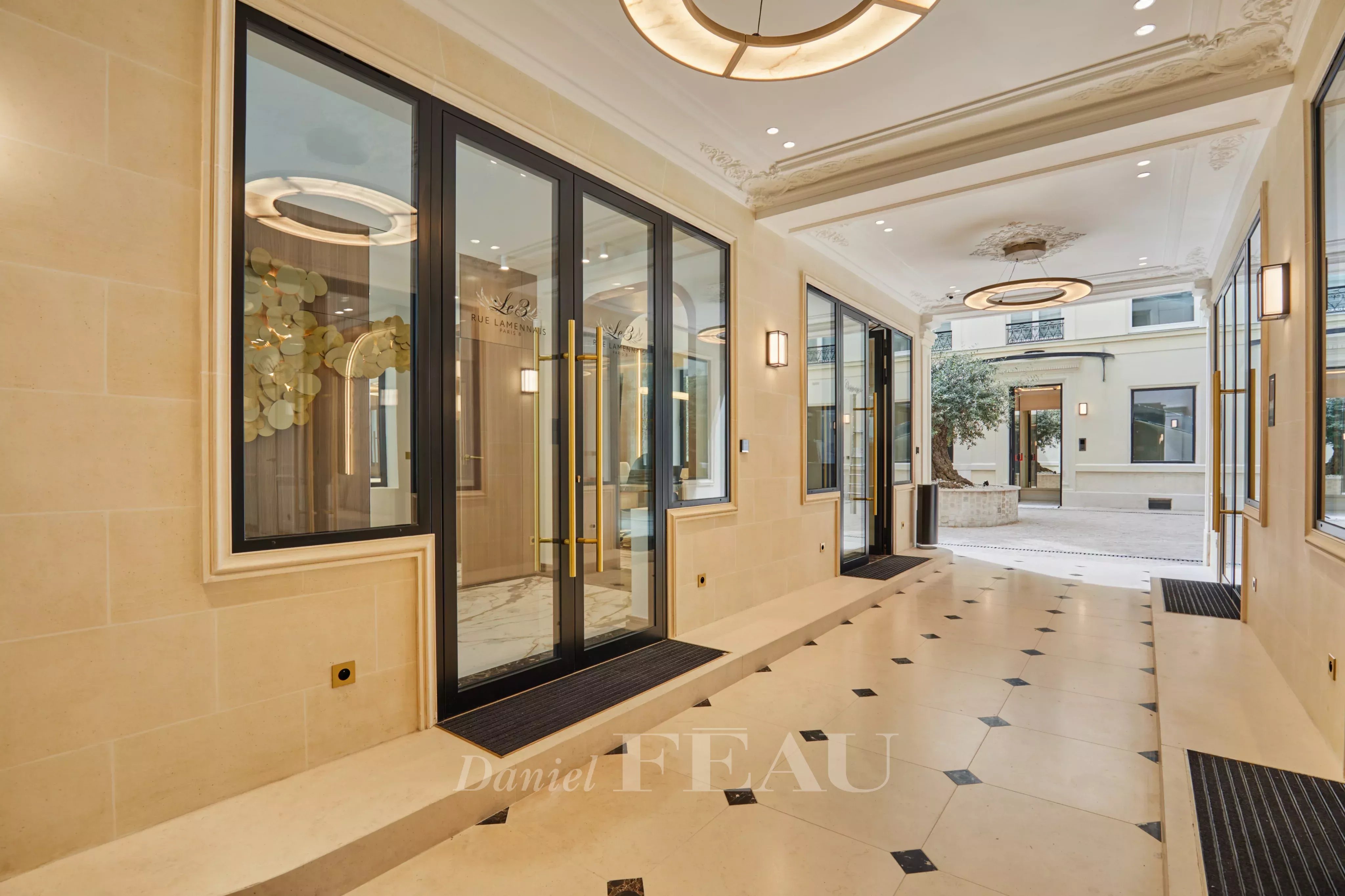 Location Appartement Paris 8ème