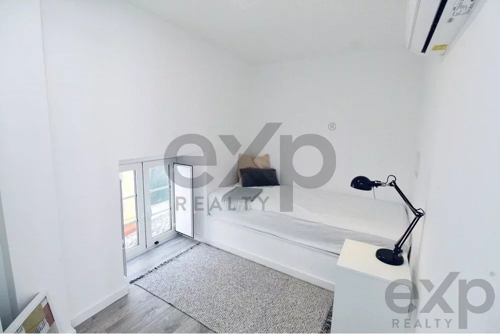 "Elegant Coastal Villa in Fuseta: Your Dream Home" 85949001 image 29